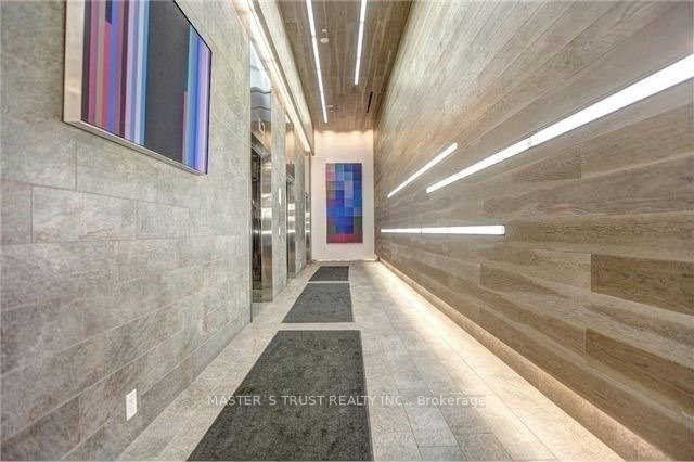 101 Peter Street 2208 Property Photo 5