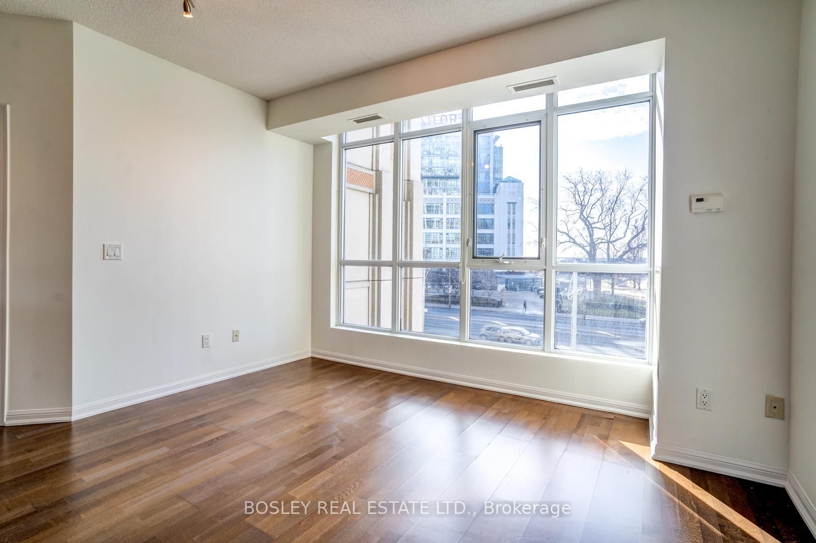 628 Fleet Street 334 Property Photo 6