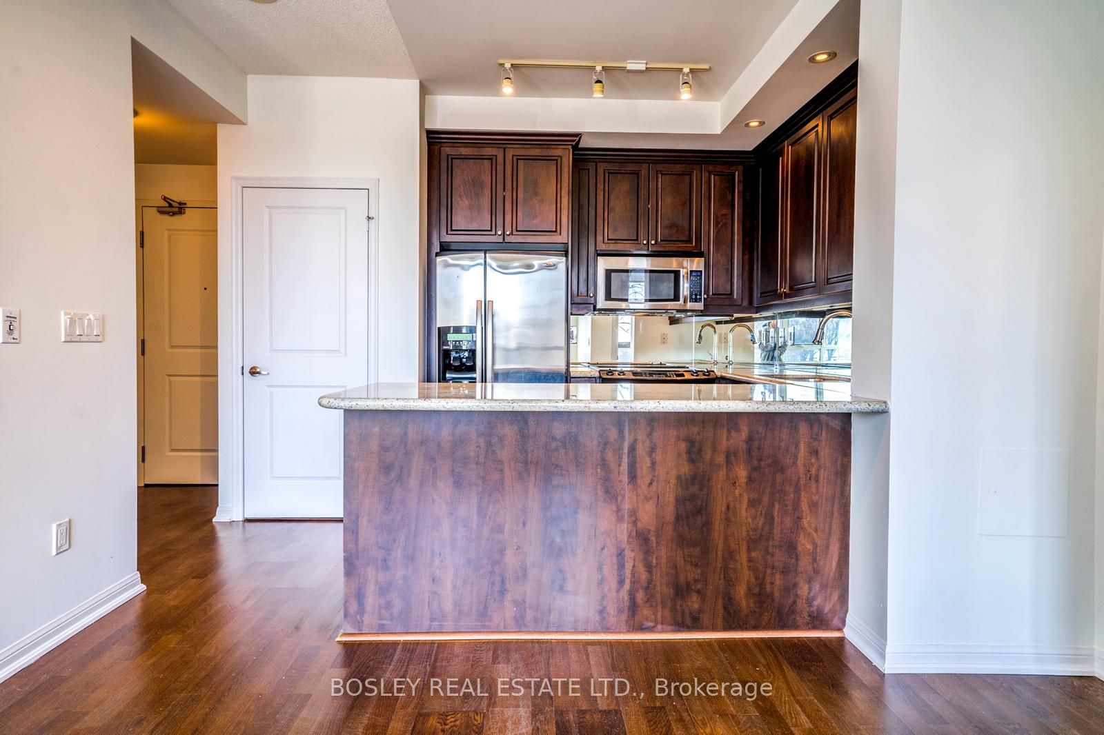 628 Fleet Street 334 Property Photo 11