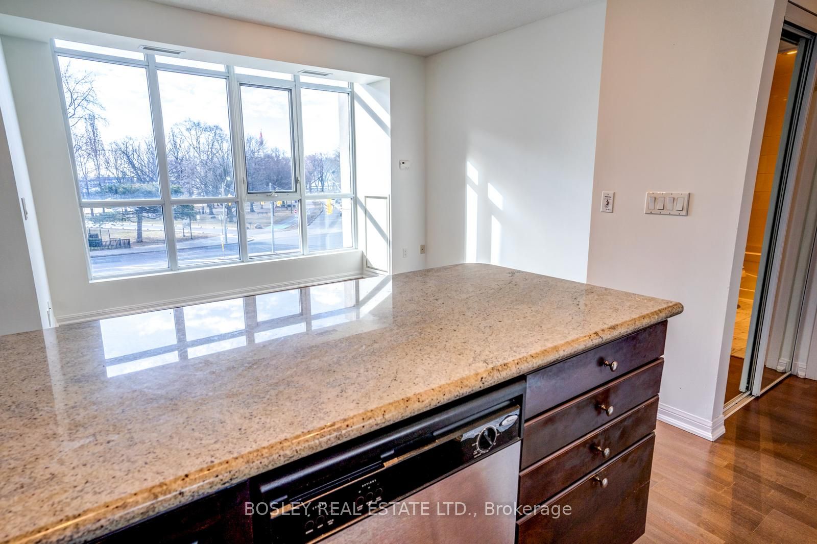 628 Fleet Street 334 Property Photo 15