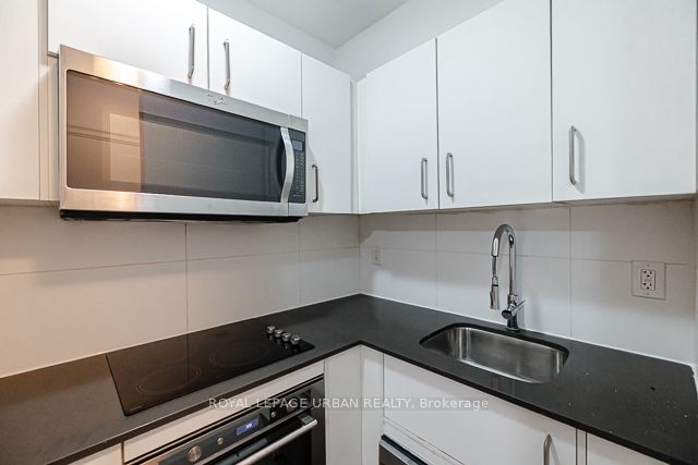 145 Arlington Avenue 5 Property Photo 11