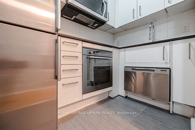 145 Arlington Avenue 5 Property Photo 18