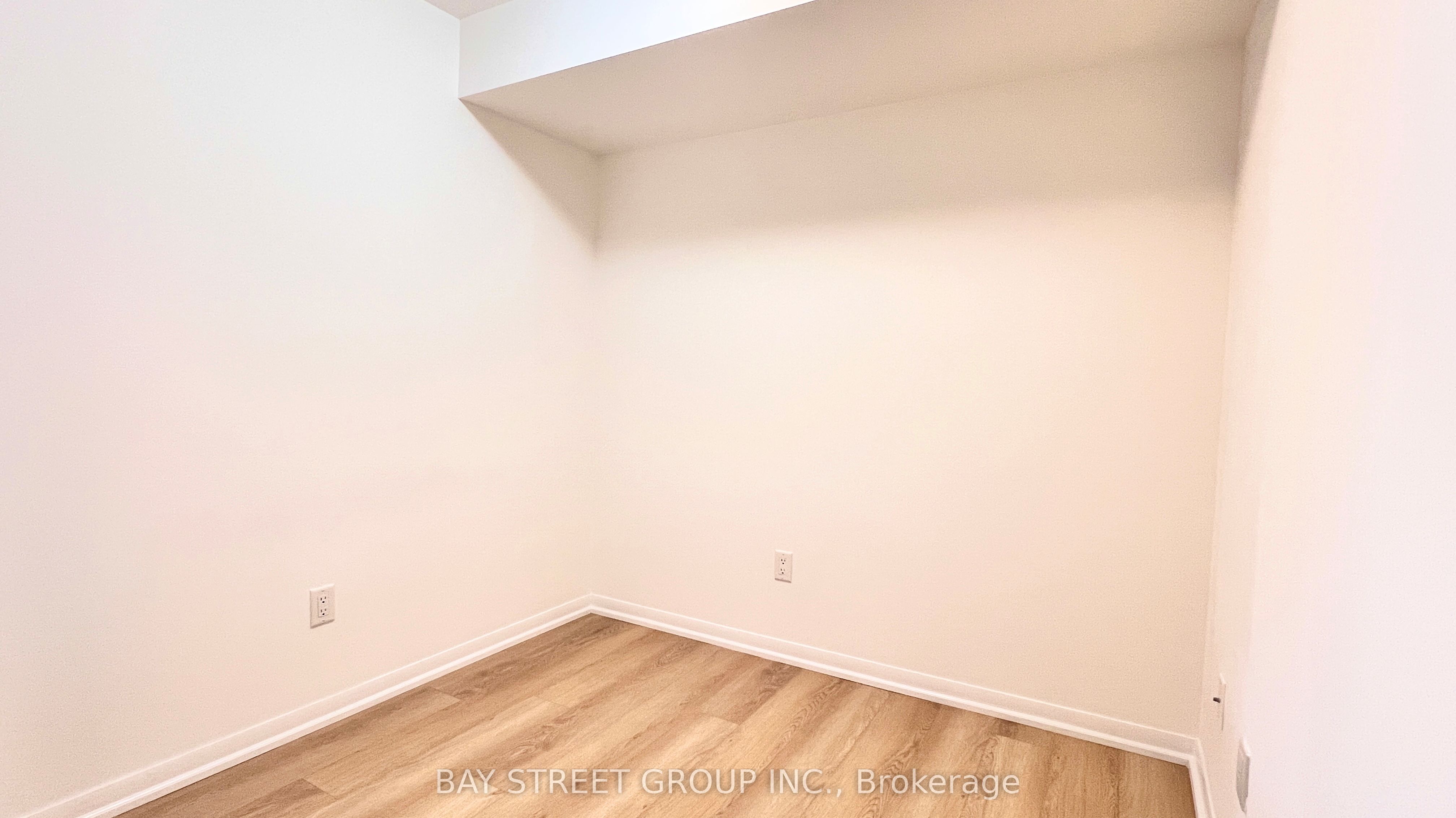 #508 - 38 Grenville Street Property Photo 9