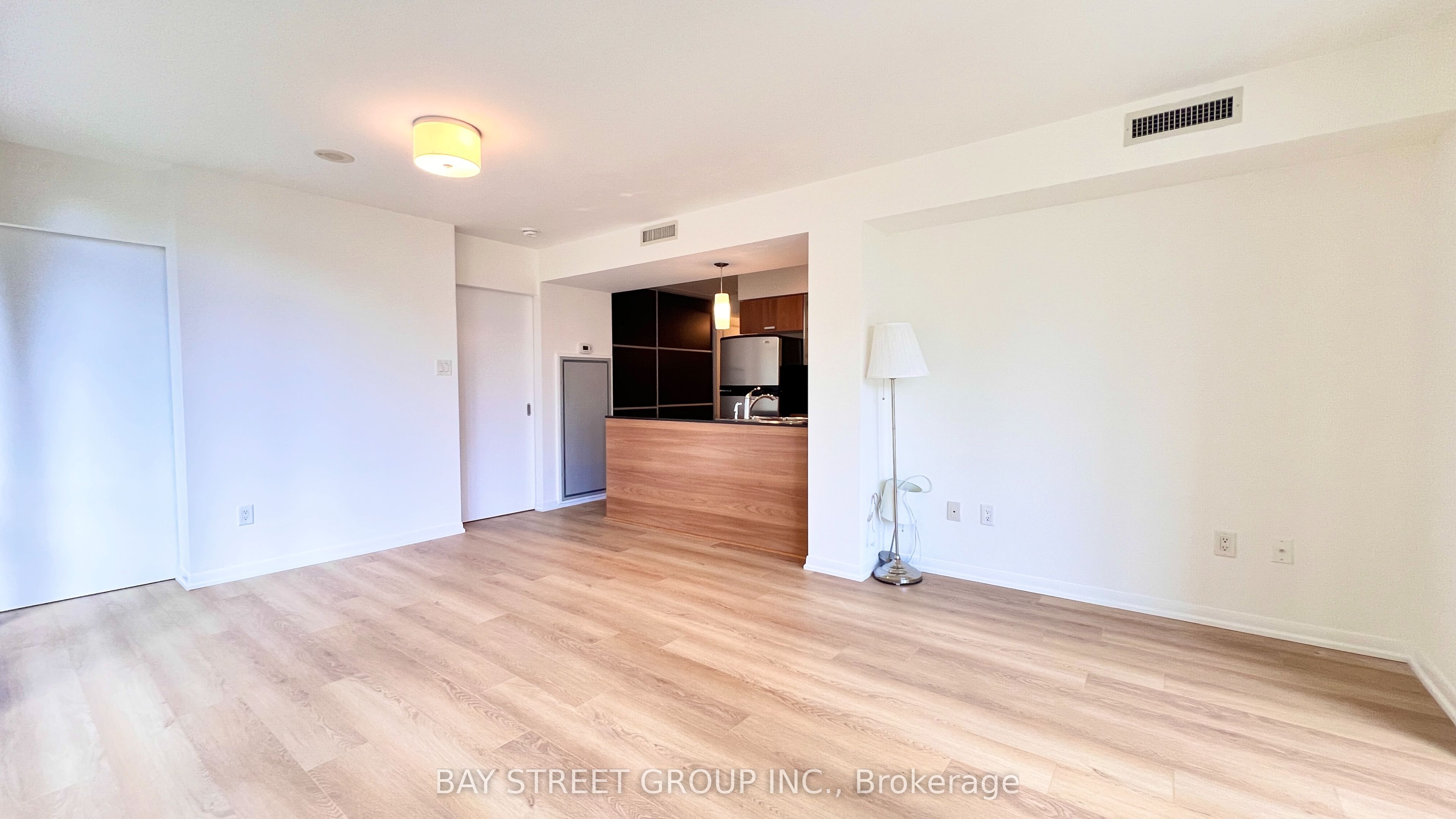 #508 - 38 Grenville Street Property Photo 20