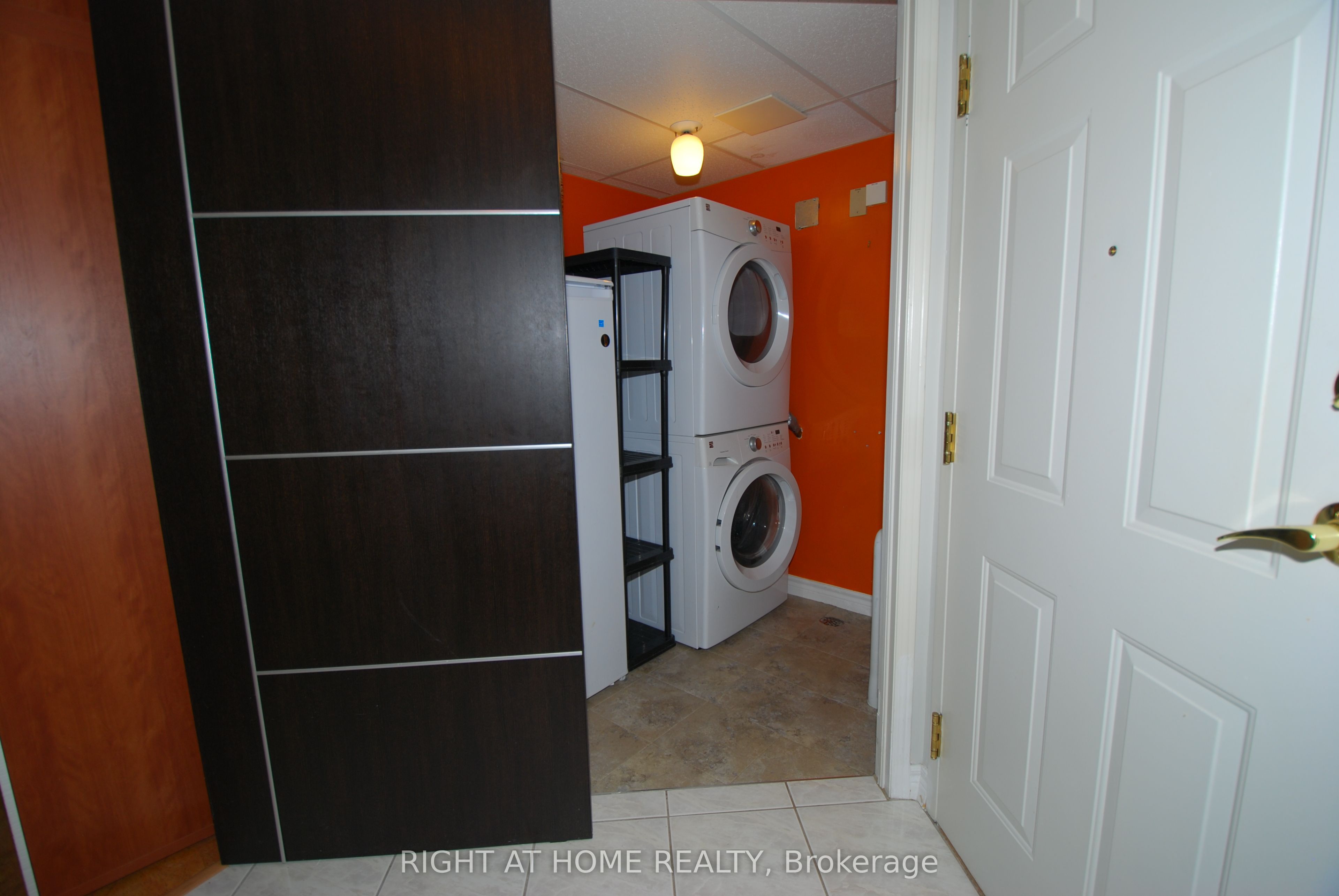 18 Concorde Place 601 Property Photo 26