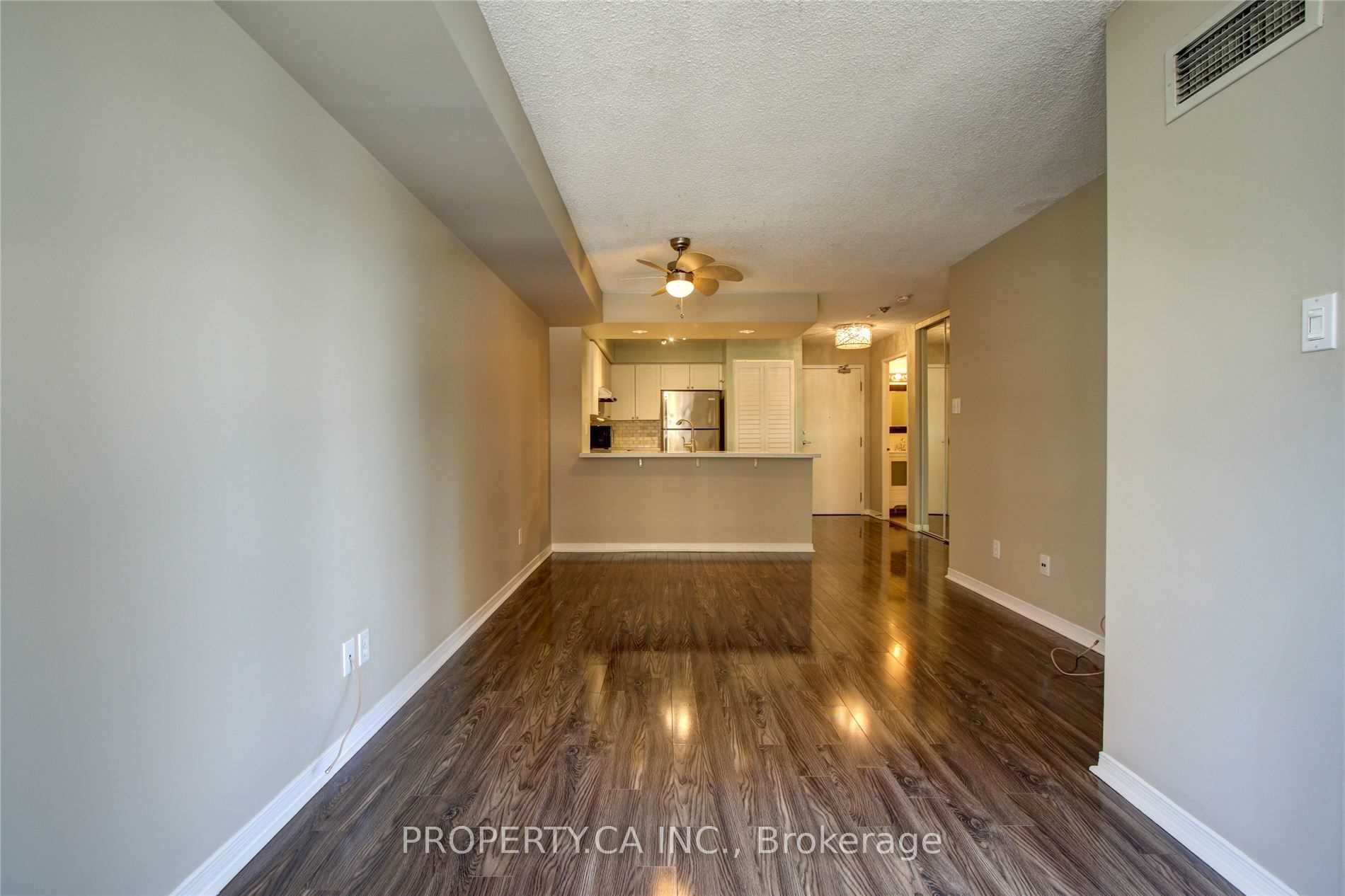 801 King Street W 217 Property Photo 11