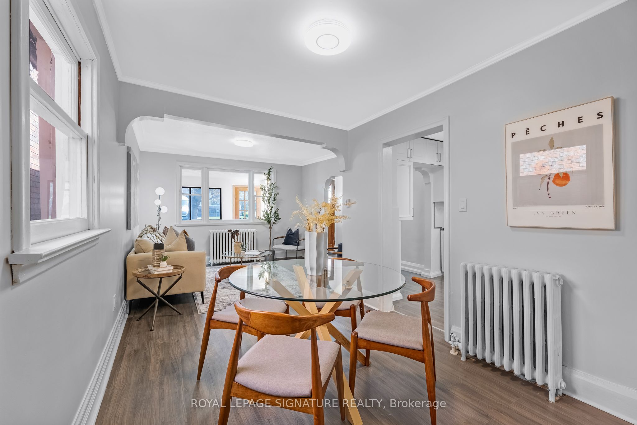 494 Northcliffe Boulevard Property Photo 6