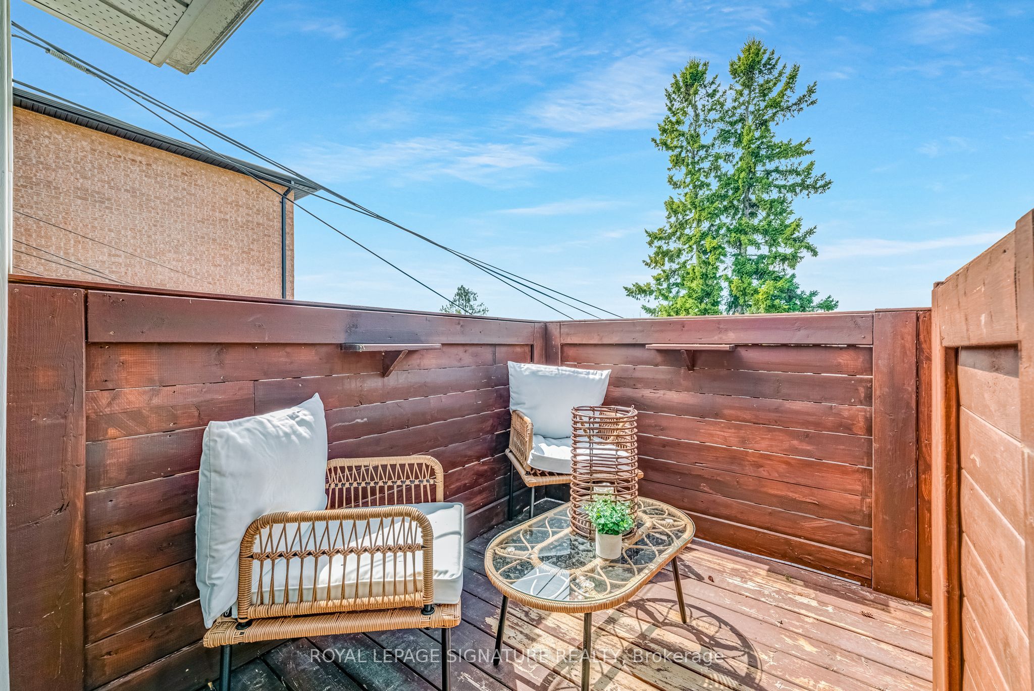 494 Northcliffe Boulevard Property Photo 19