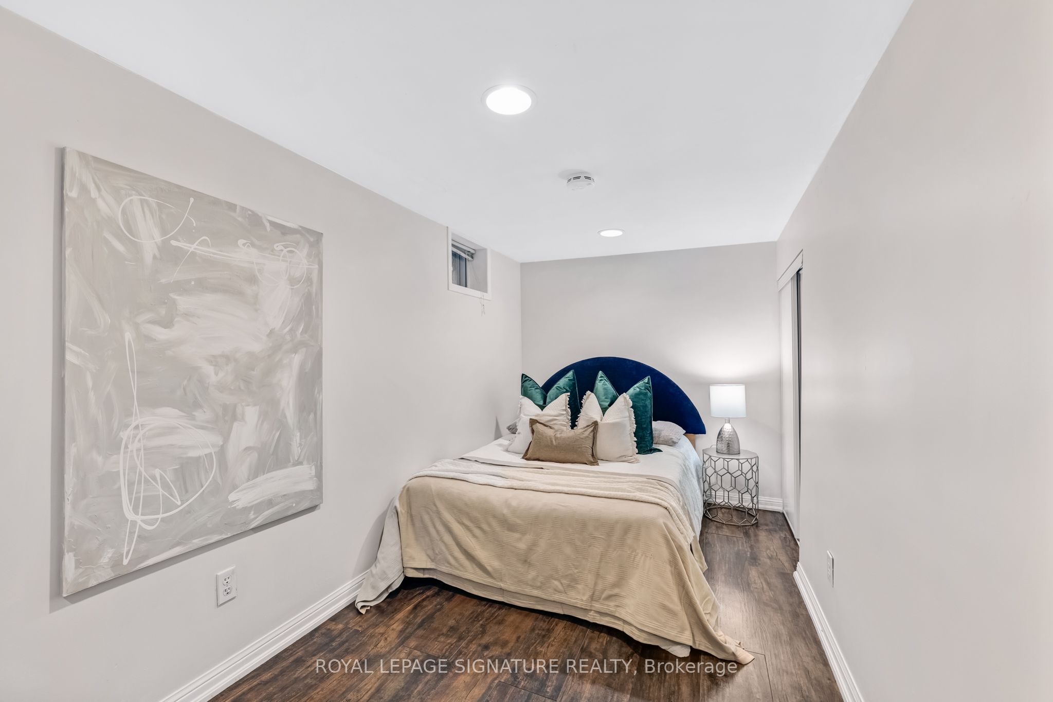 494 Northcliffe Boulevard Property Photo 32