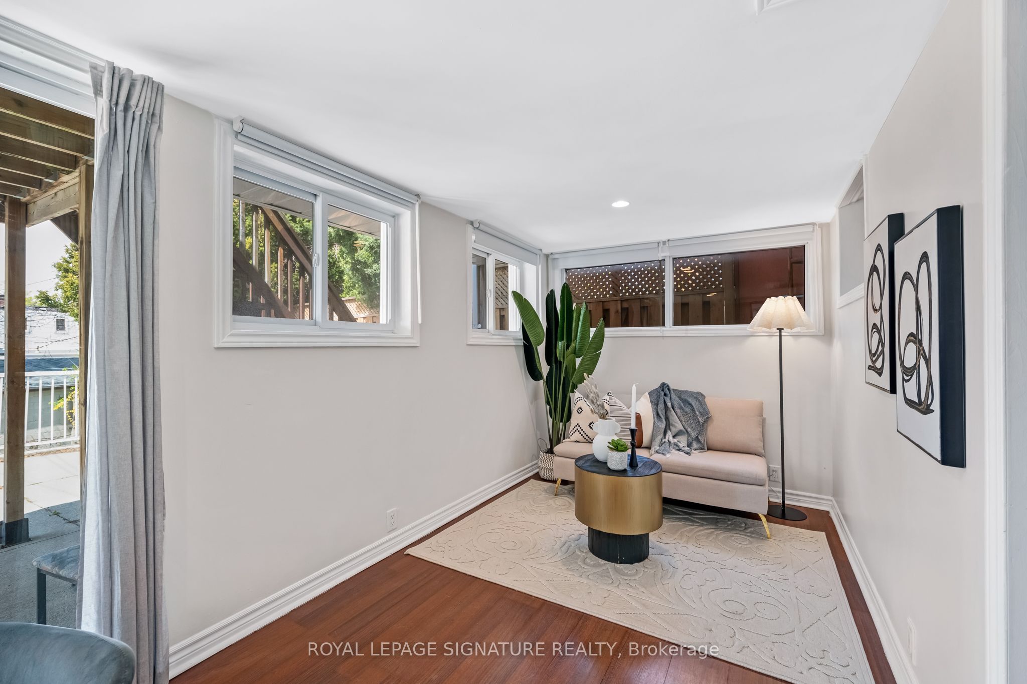 494 Northcliffe Boulevard Property Photo 33