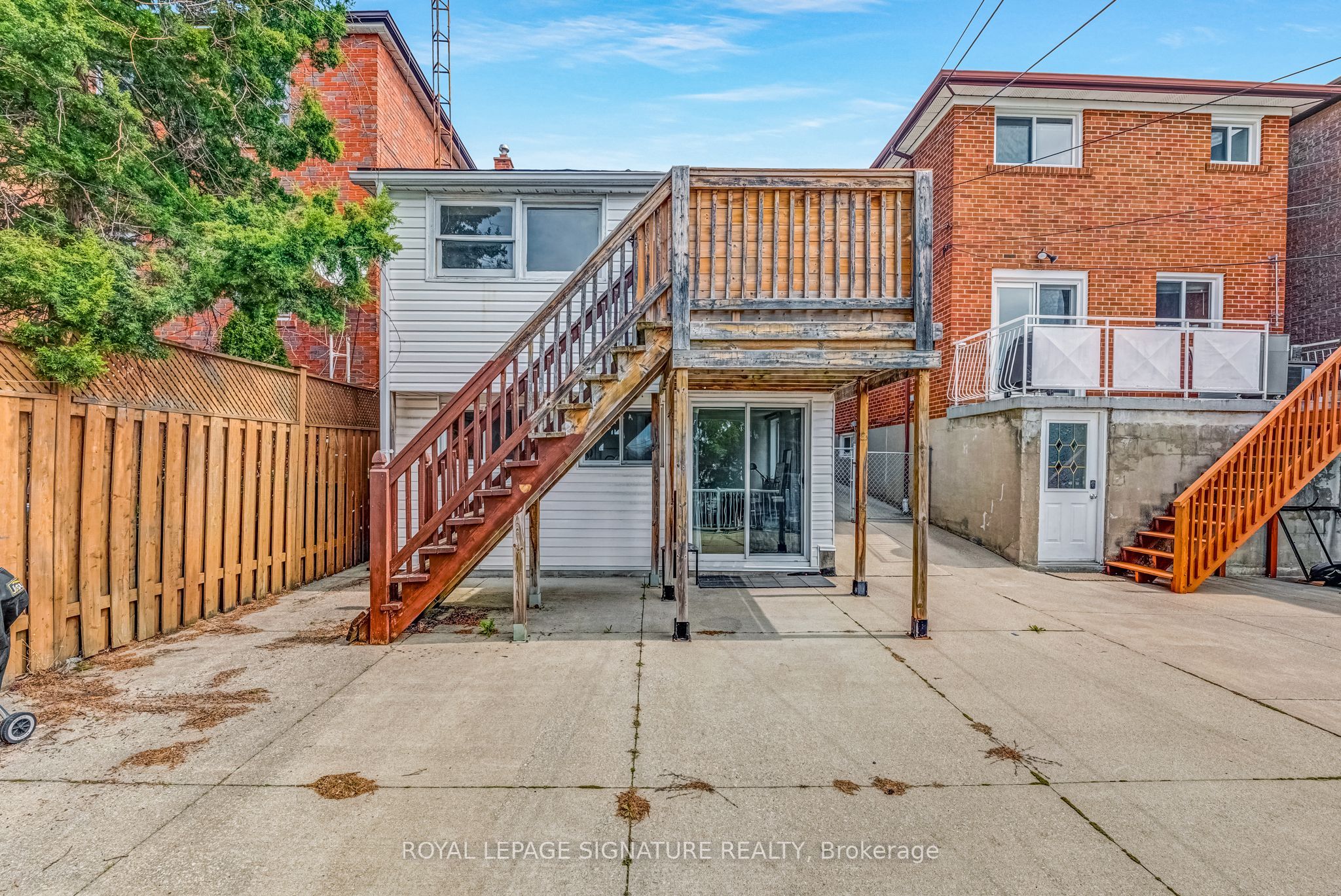 494 Northcliffe Boulevard Property Photo 43