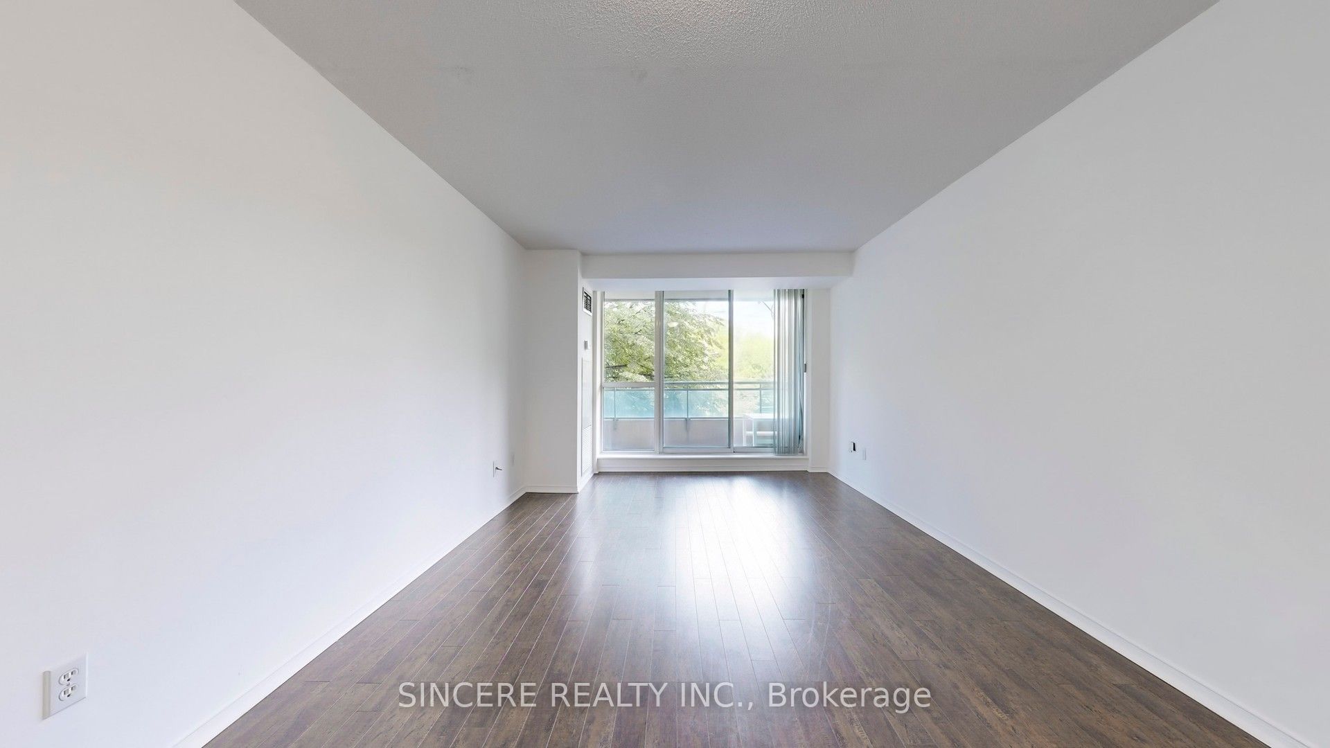 39 Pemberton Avenue 310 Property Photo 5