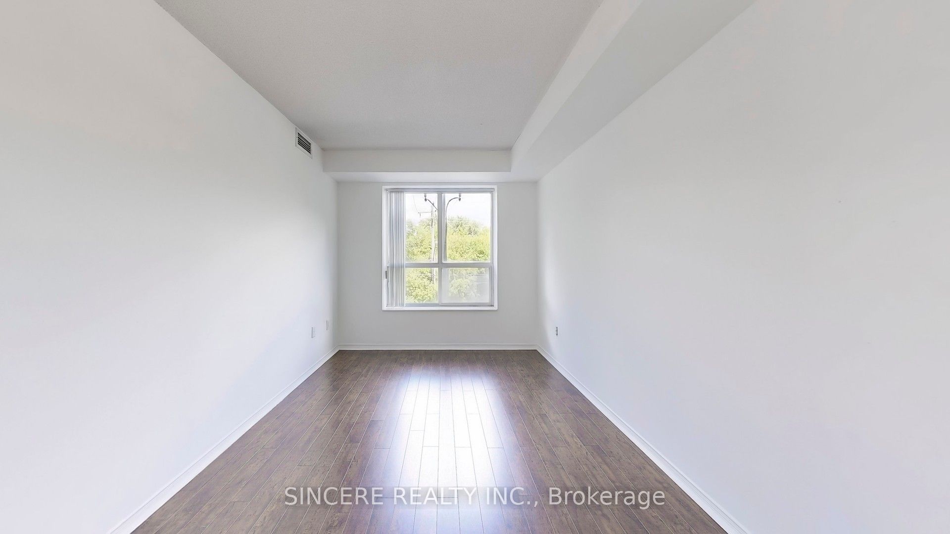 39 Pemberton Avenue 310 Property Photo 12