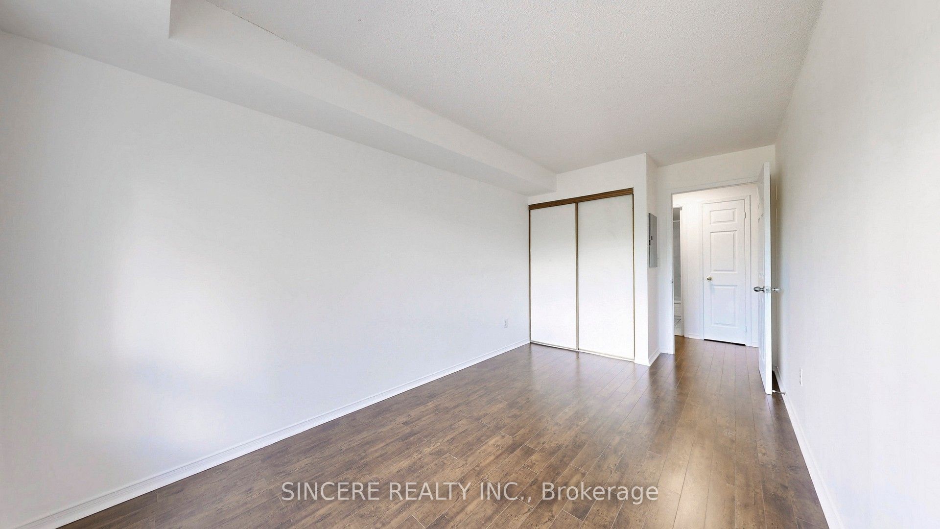 39 Pemberton Avenue 310 Property Photo 14