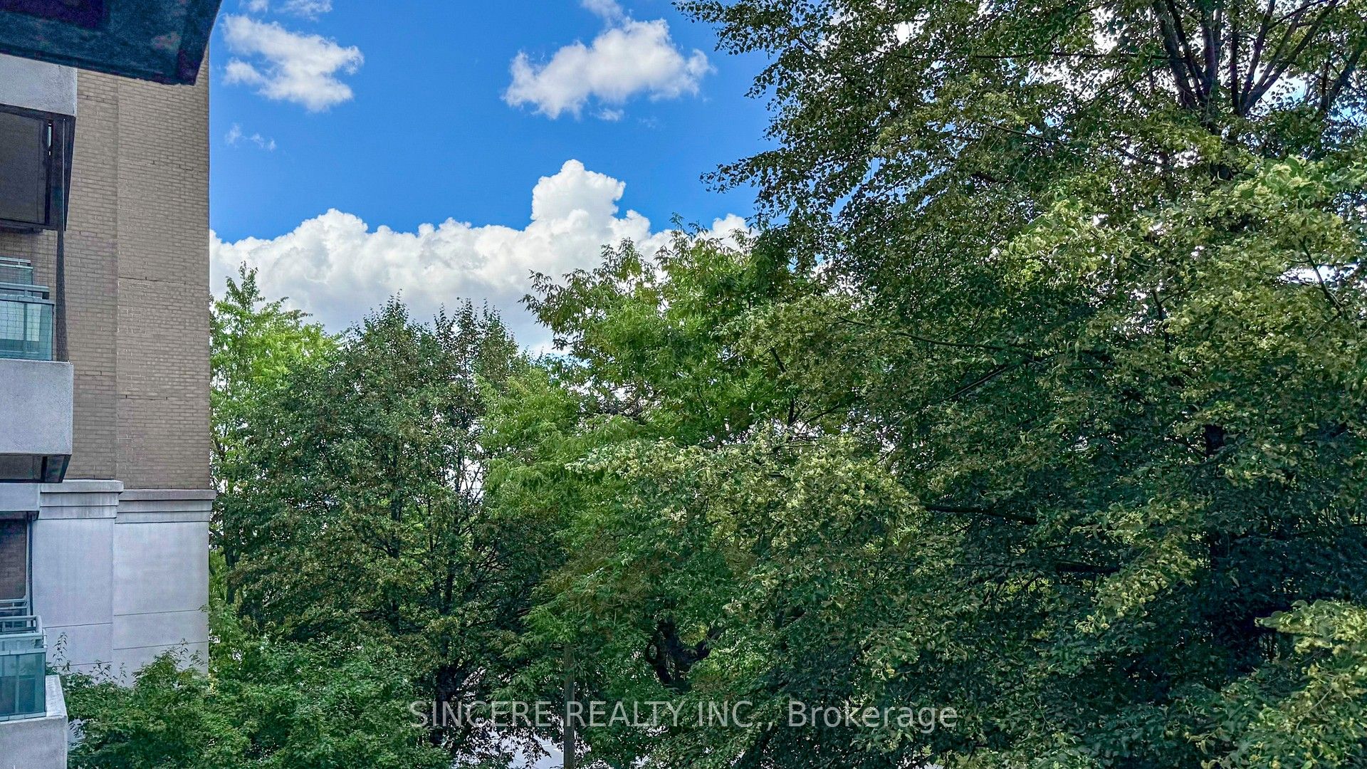 39 Pemberton Avenue 310 Property Photo 23