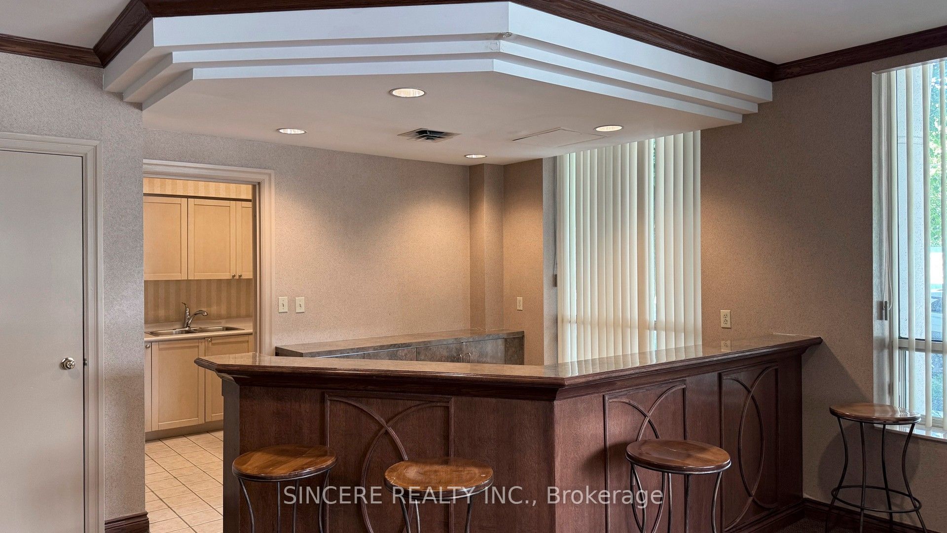 39 Pemberton Avenue 310 Property Photo 32