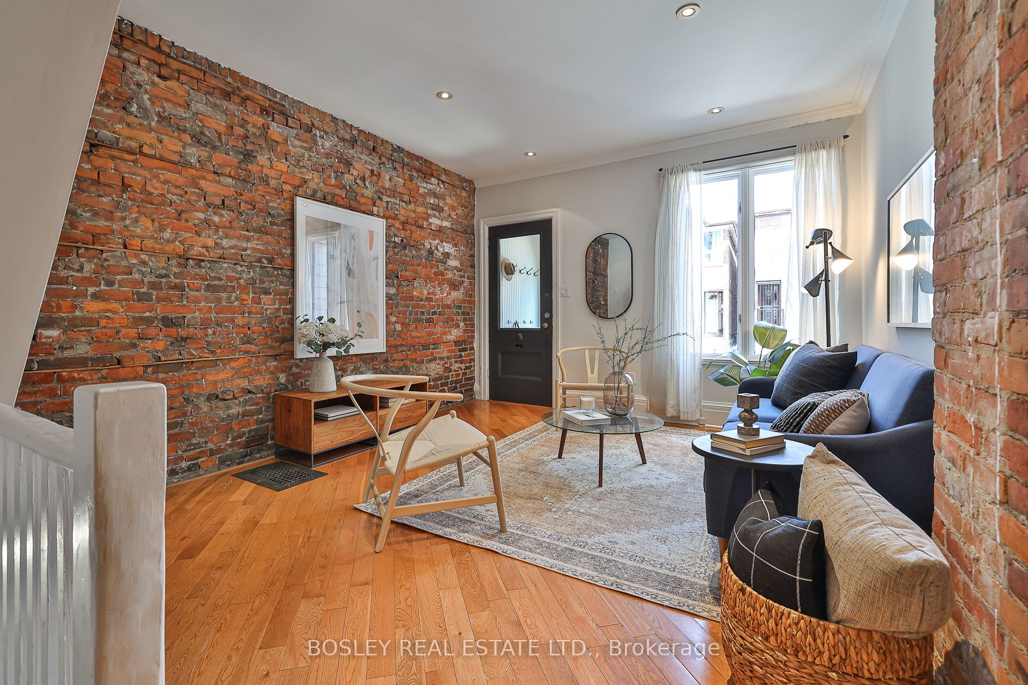 137 Wolseley Street Property Photo 5