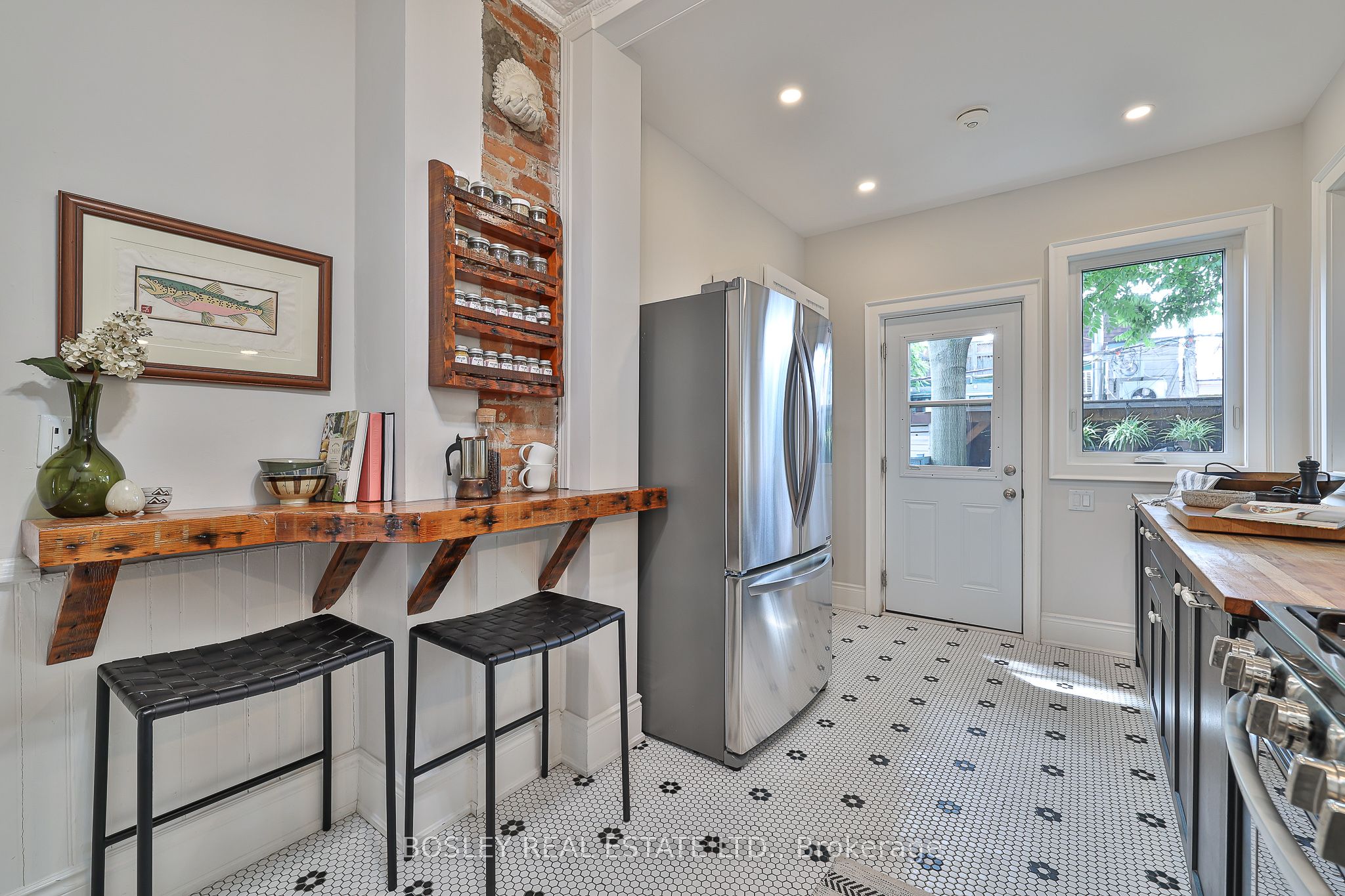 137 Wolseley Street Property Photo 13