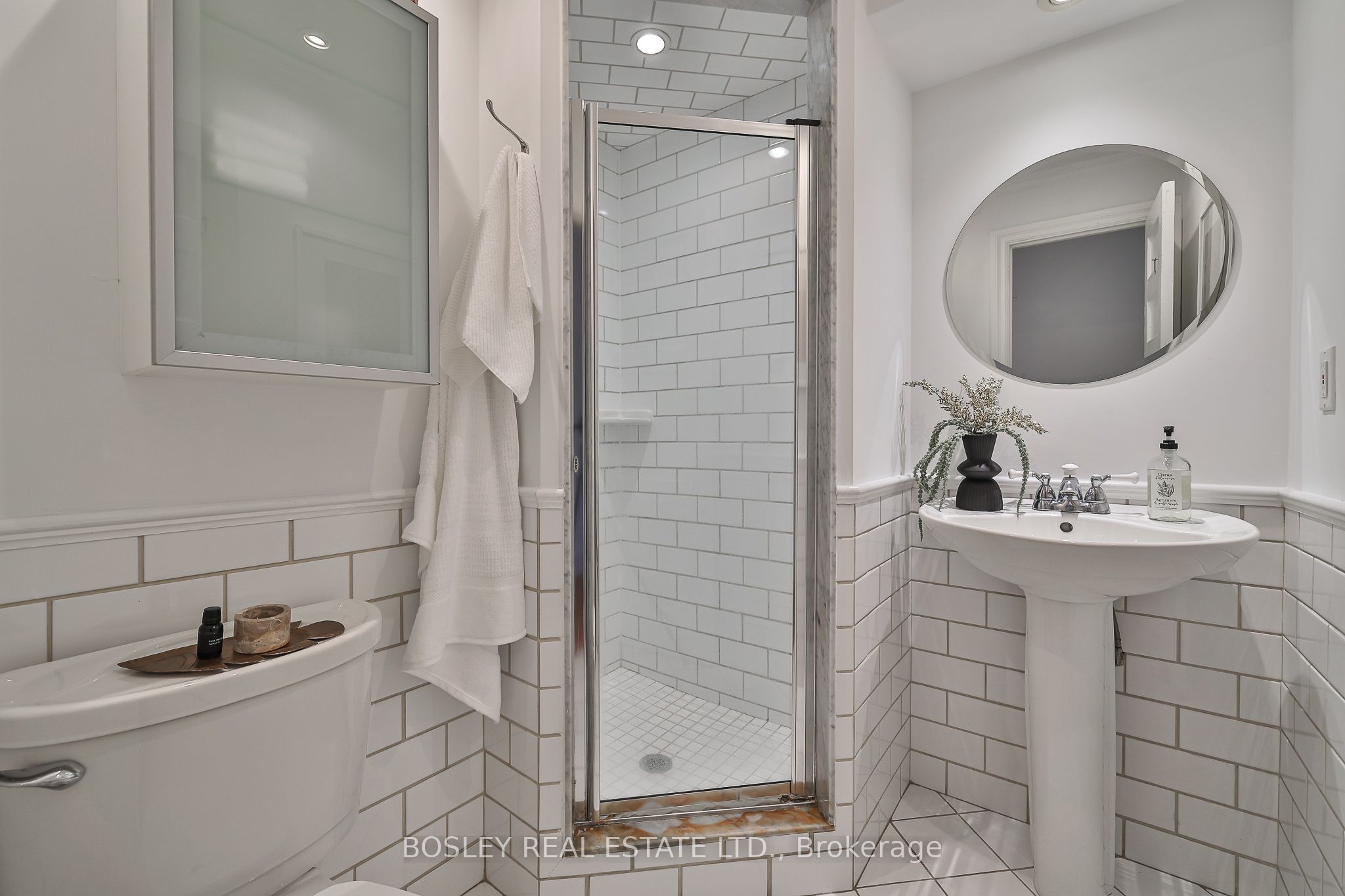 137 Wolseley Street Property Photo 21