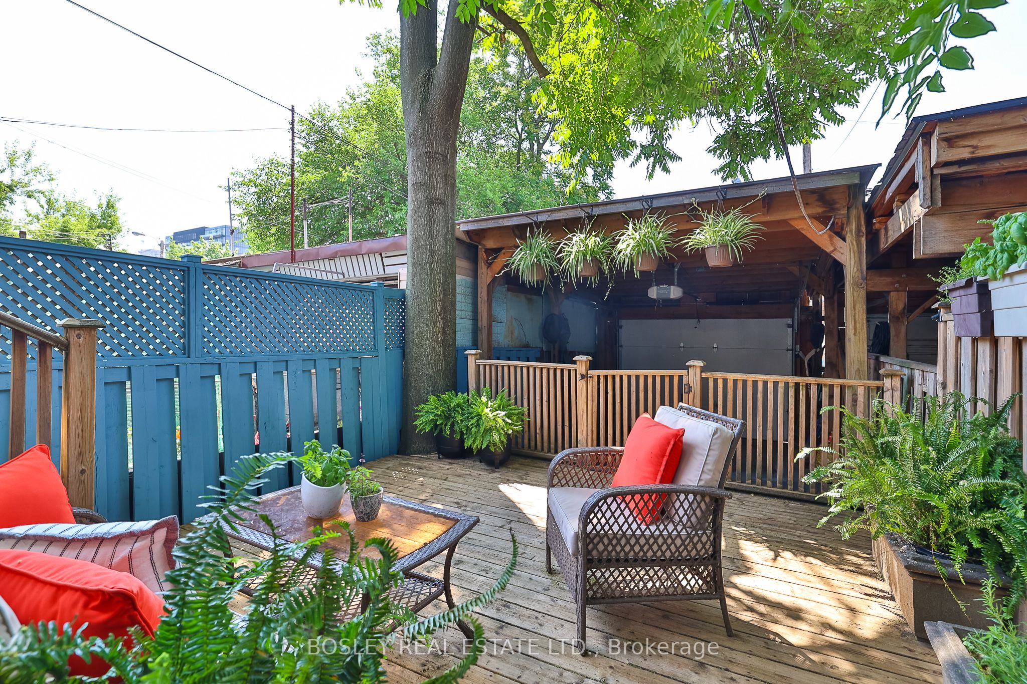 137 Wolseley Street Property Photo 29