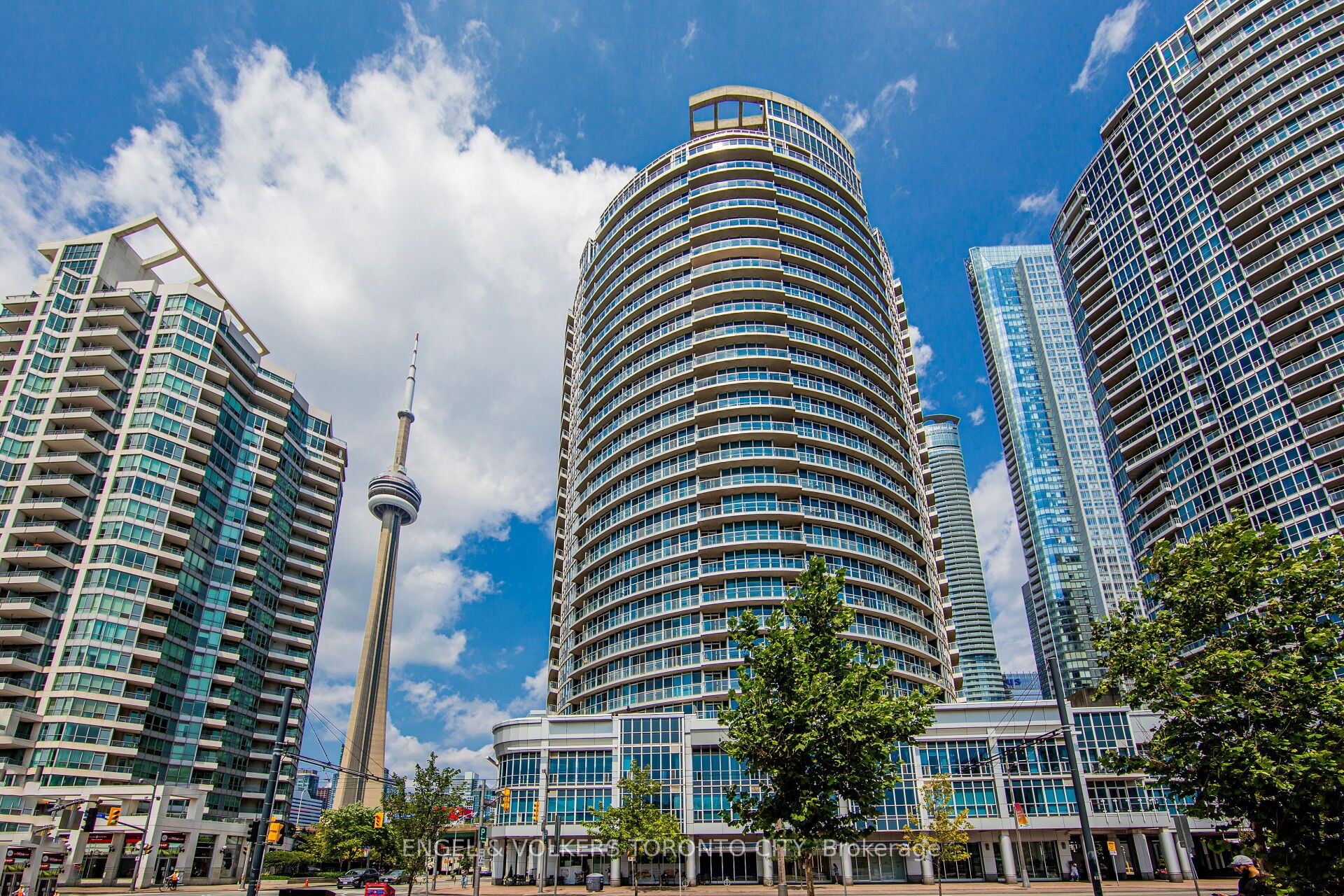 #3rd Floor - 218 Queens Quay Property Photo 1