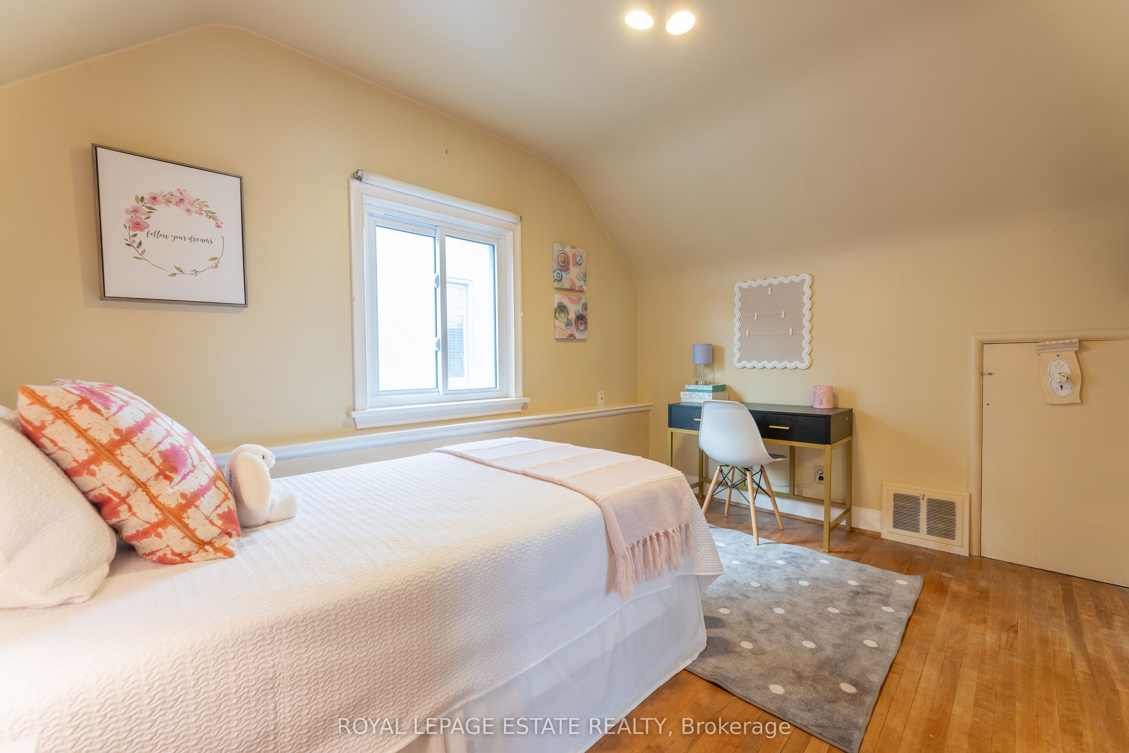 69 Anndale Drive Property Photo 18