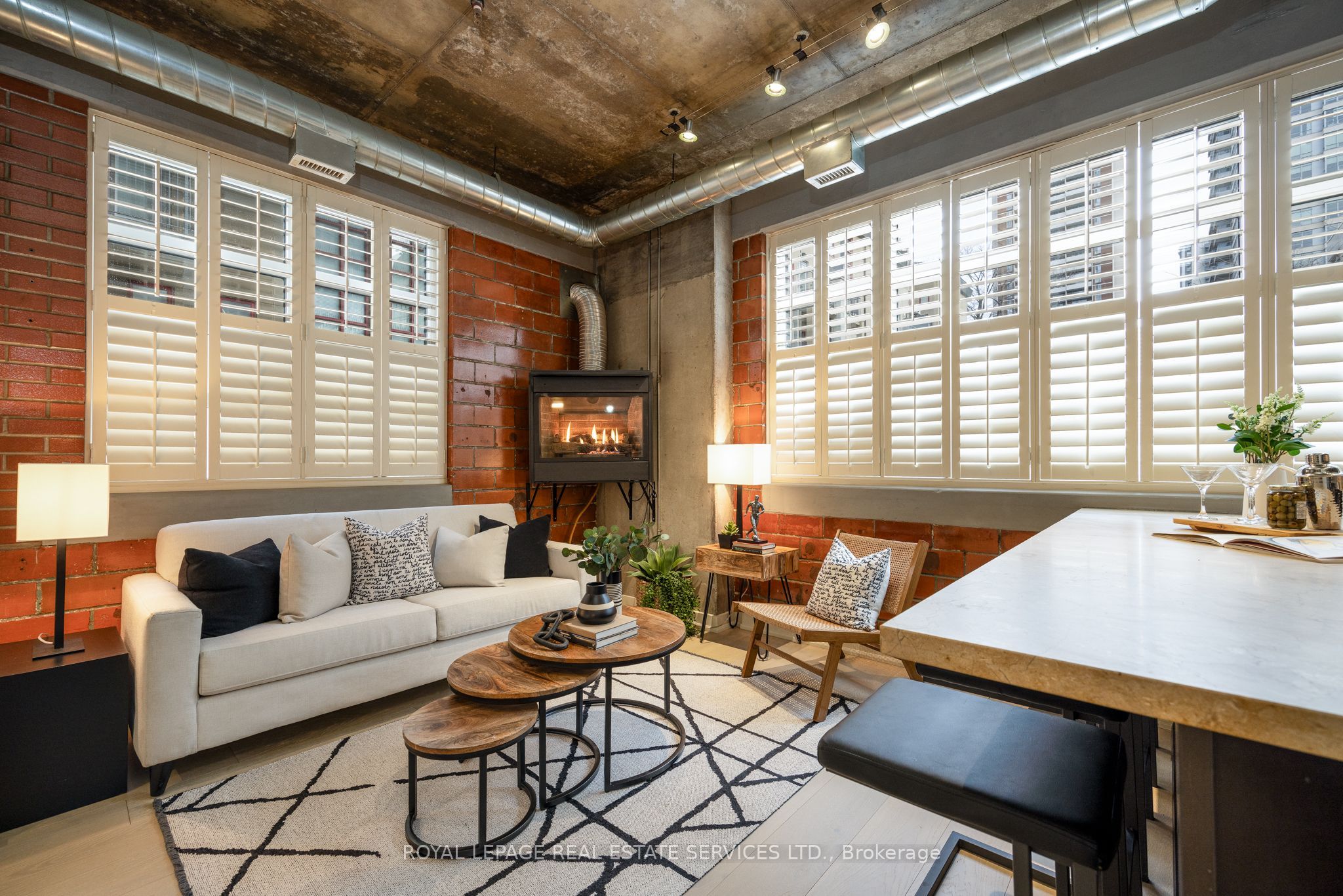 10 Wellesley Place 101 Property Photo 10