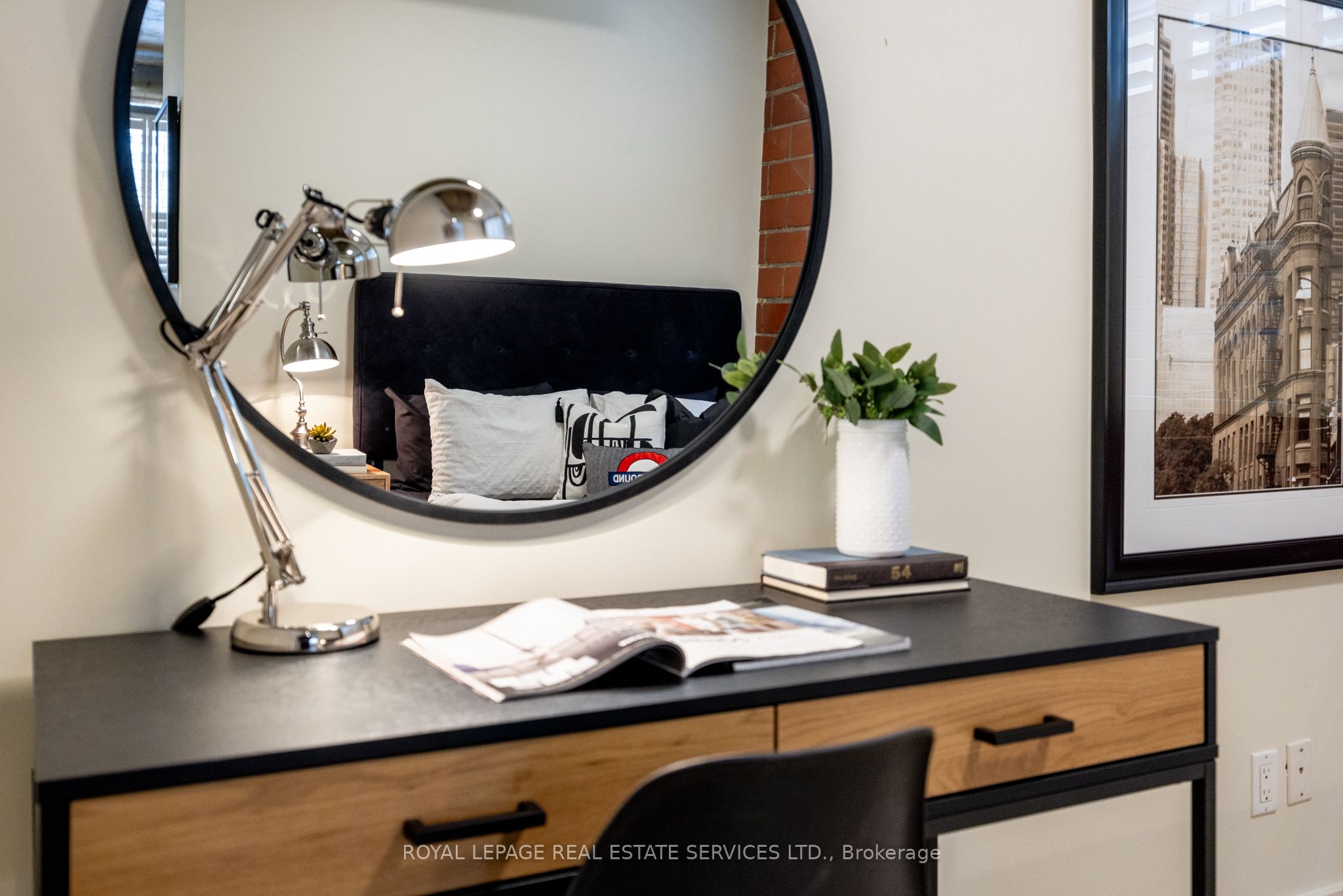 10 Wellesley Place 101 Property Photo 21