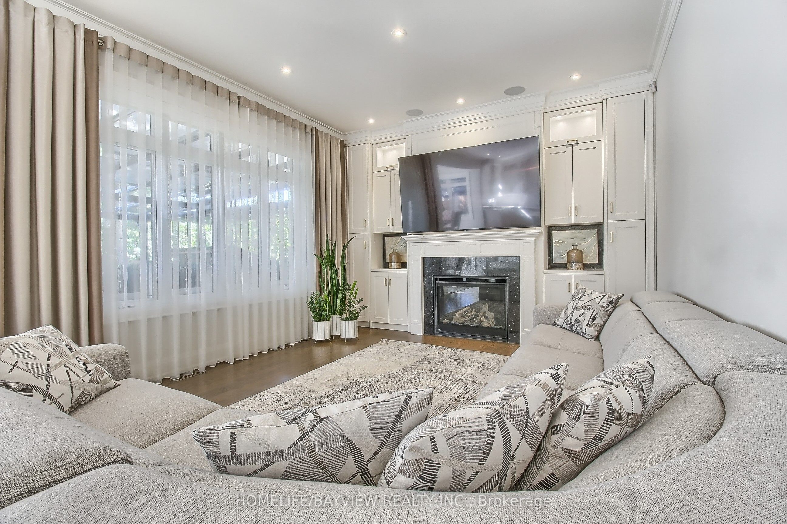 41 Transwell Avenue Property Photo 12