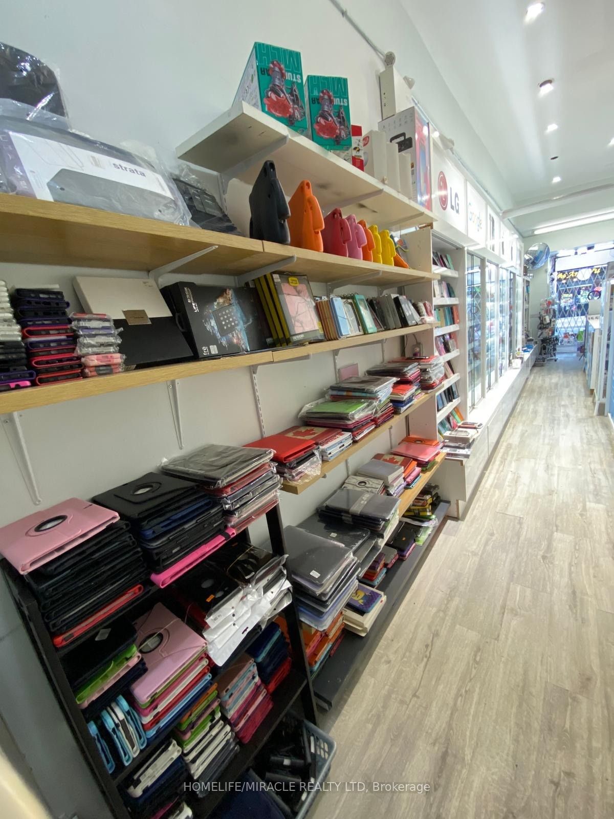 598 A Yonge Street Property Photo 1