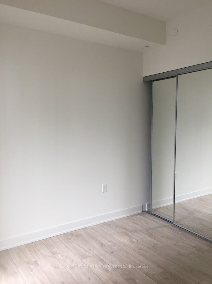 #1108e - 576 Front Street Property Photo 10