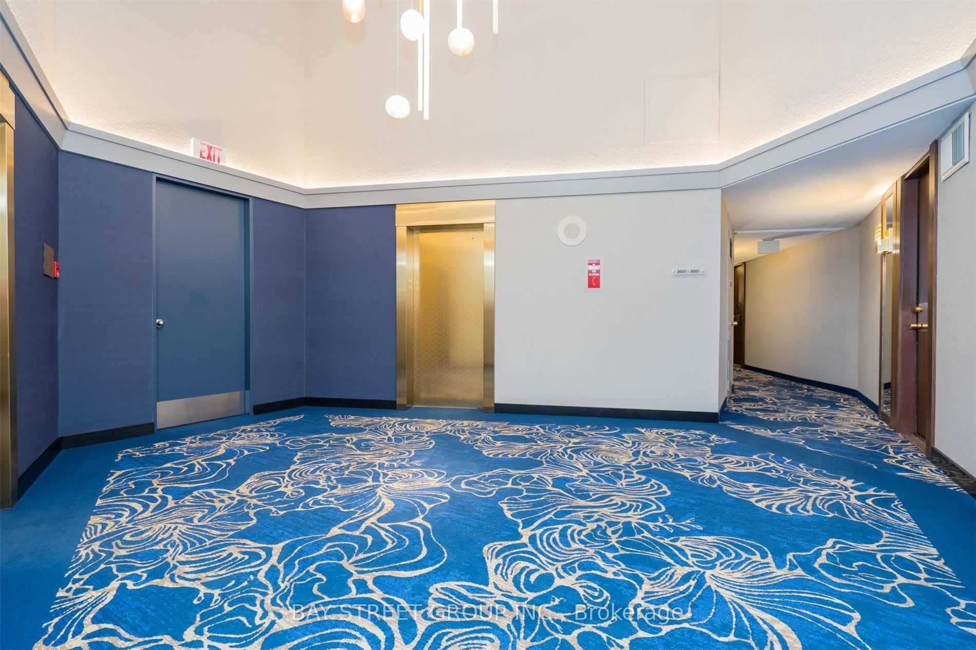 #3019 - 33 Harbour Square Property Photo 2