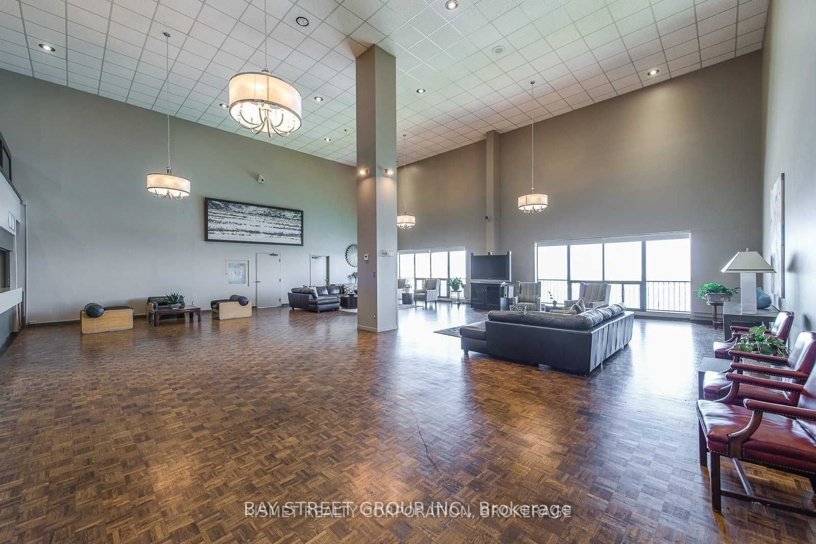 #3019 - 33 Harbour Square Property Photo 10