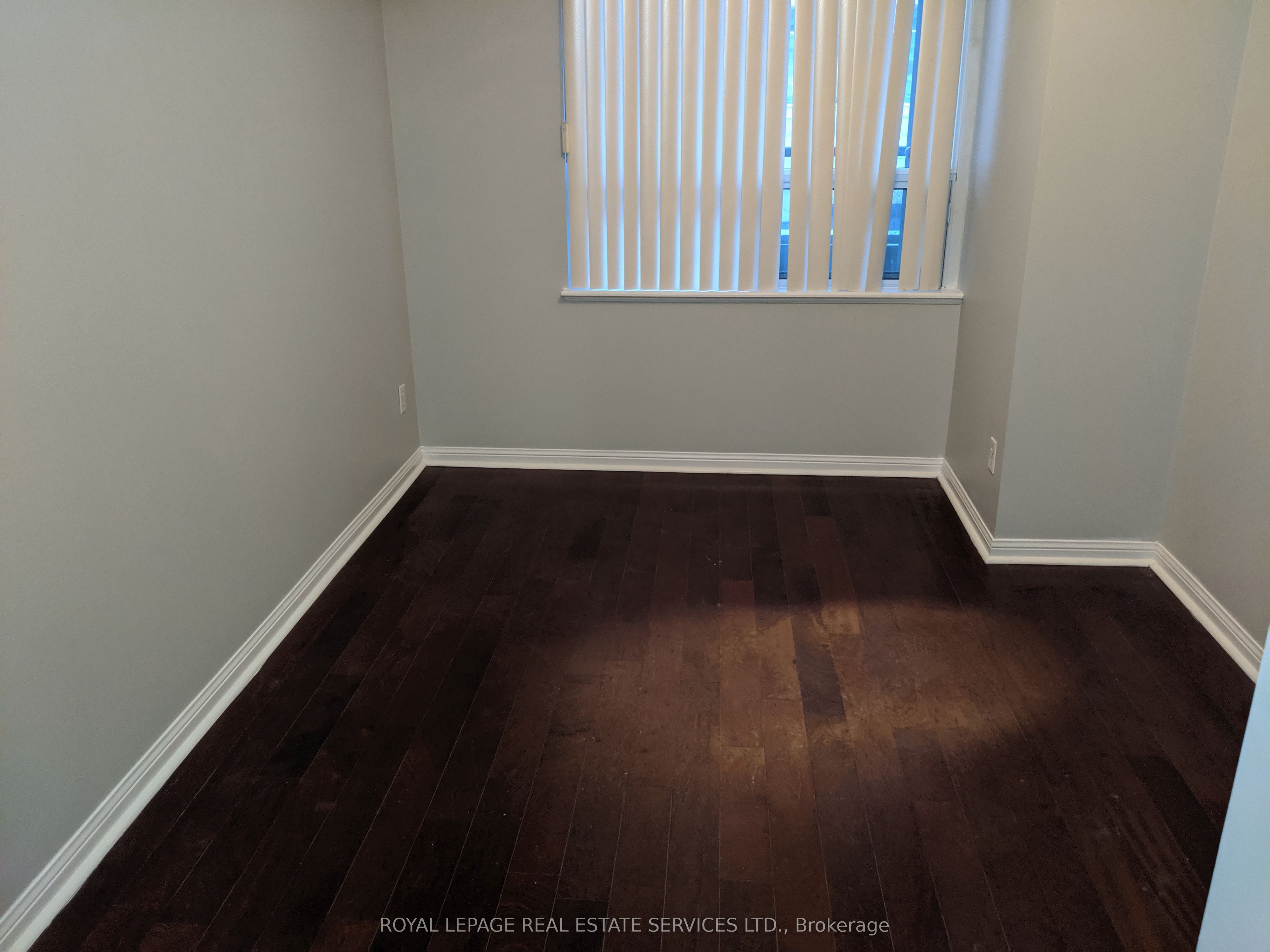 #509 - 5 Rosehill Avenue Property Photo 4