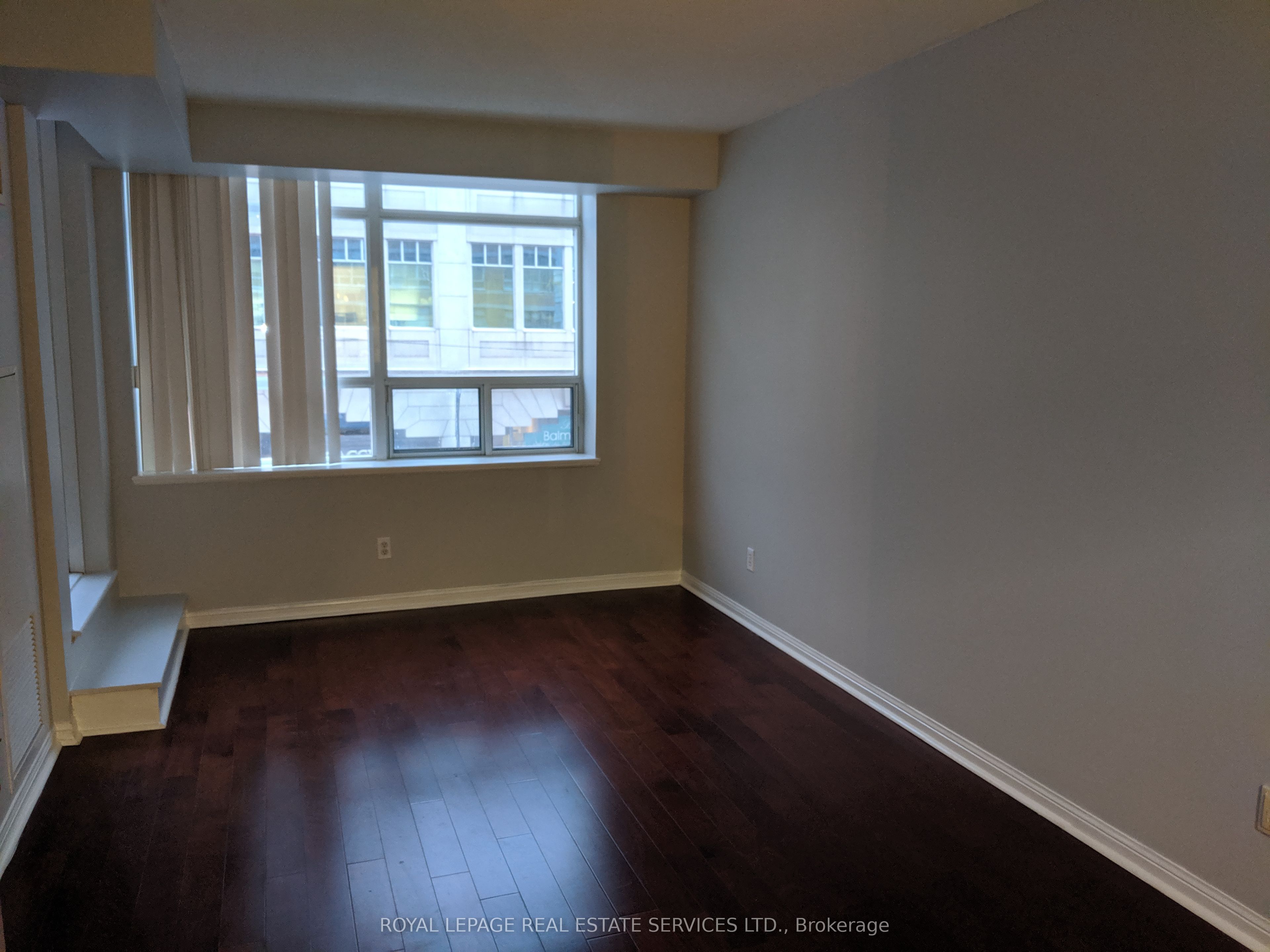 #509 - 5 Rosehill Avenue Property Photo 5