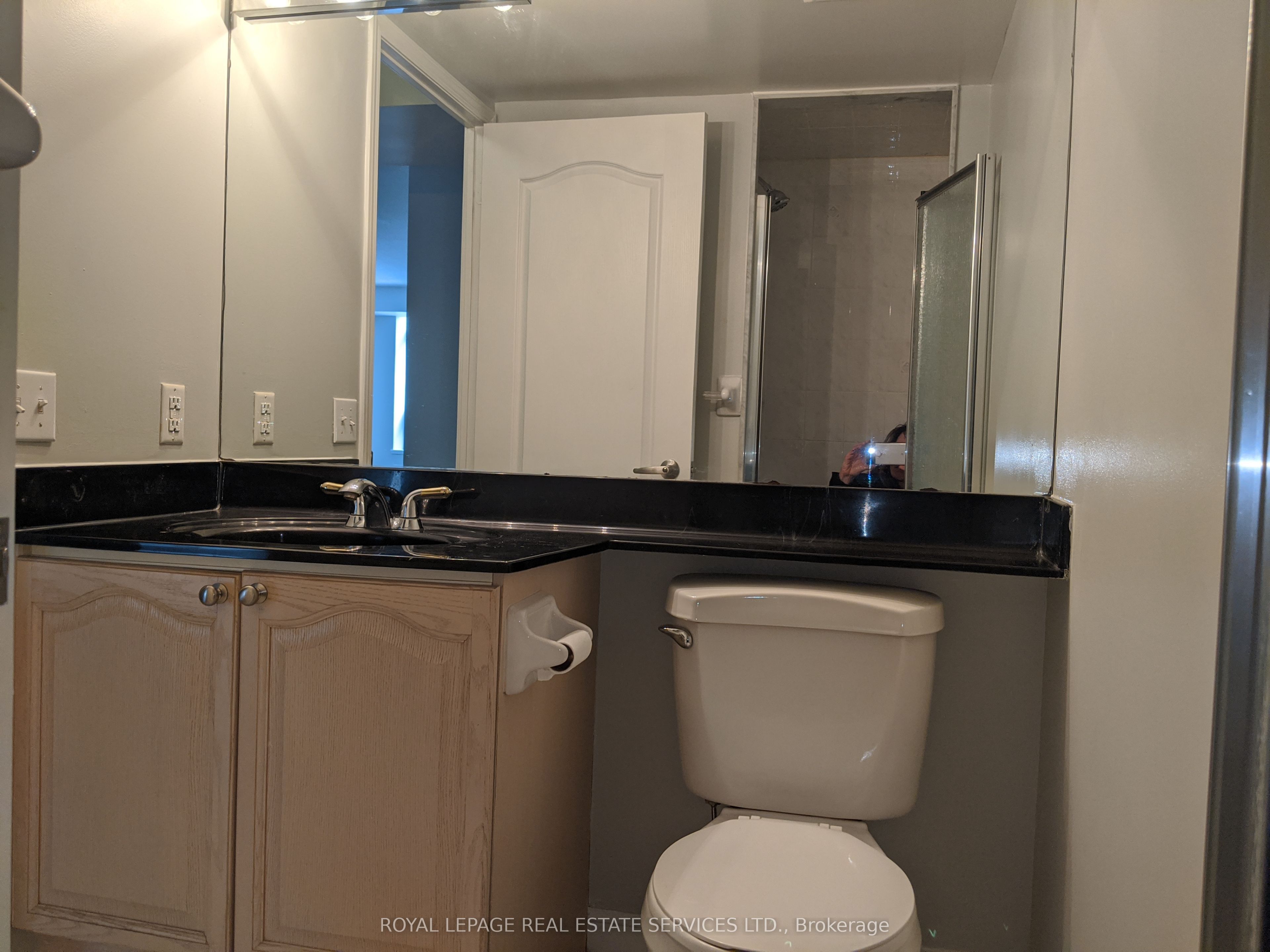 #509 - 5 Rosehill Avenue Property Photo 19