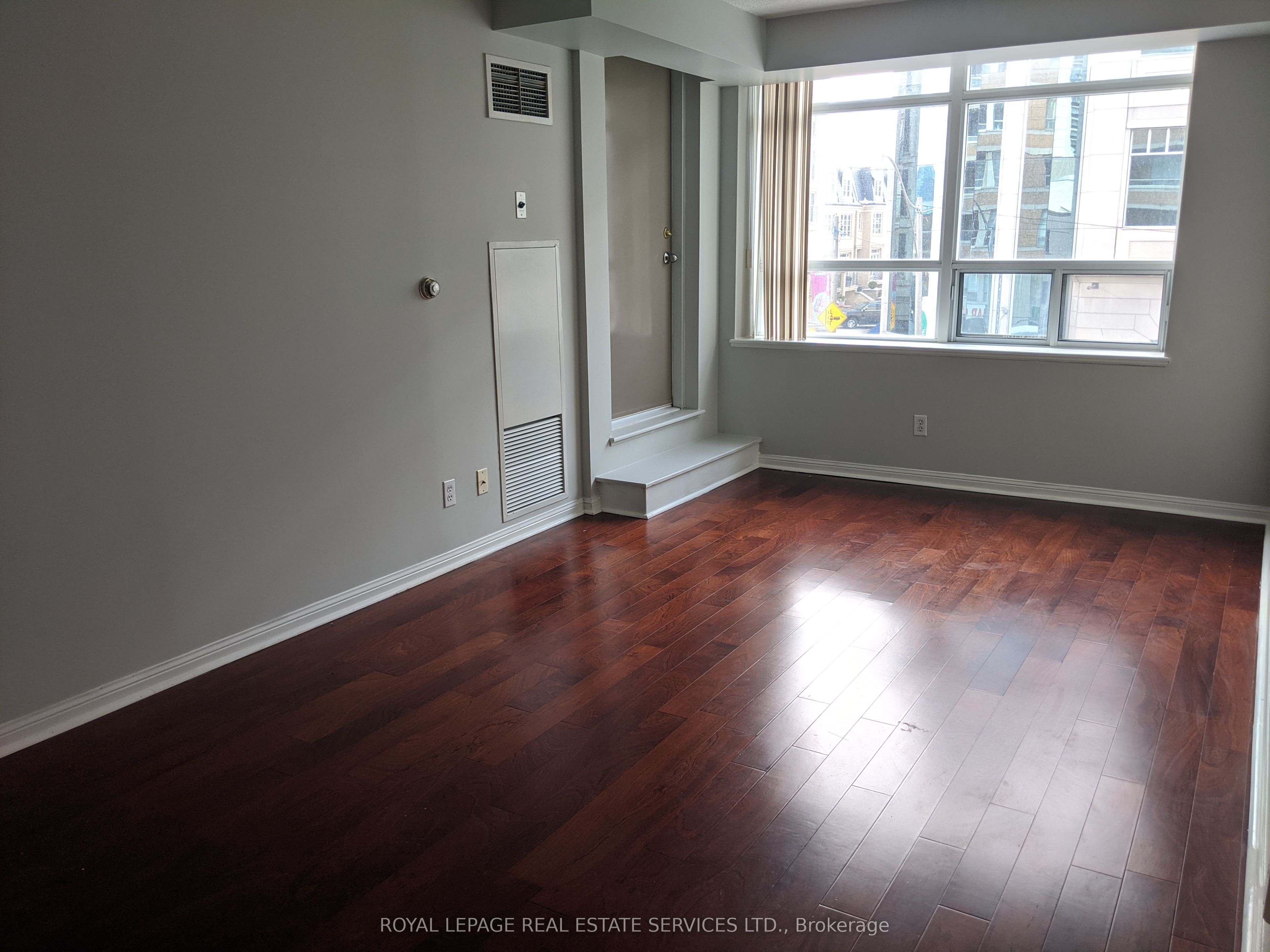 #509 - 5 Rosehill Avenue Property Photo 27