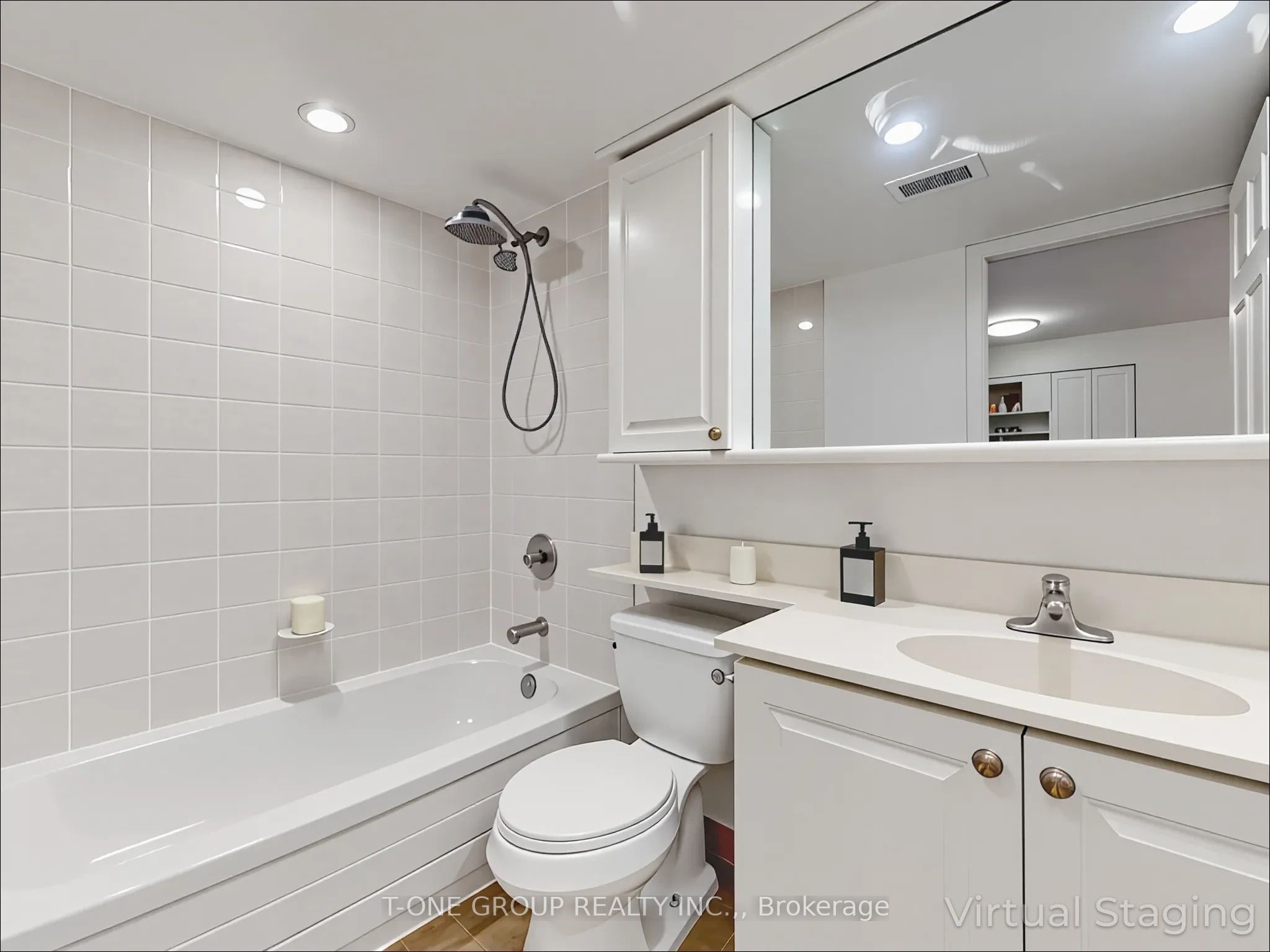 #1607 - 388 Bloor Street Property Photo 21