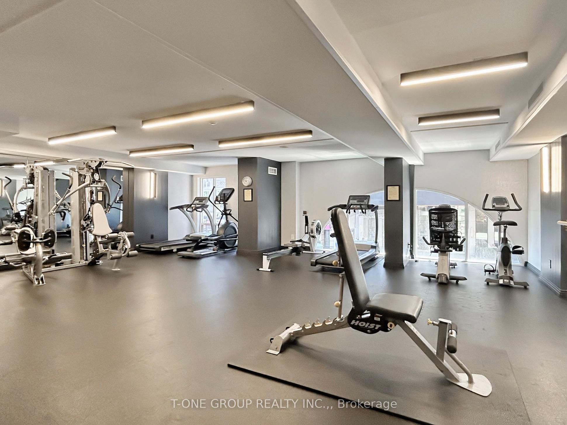 #1607 - 388 Bloor Street Property Photo 26