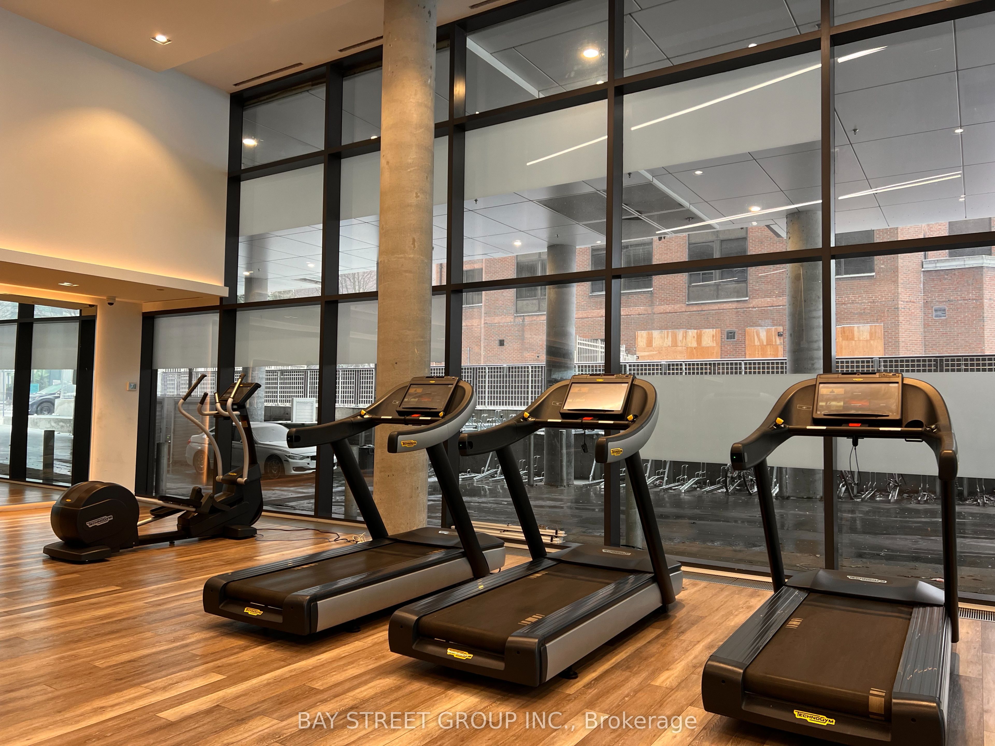 #2707 - 161 Roehampton Avenue Property Photo 12
