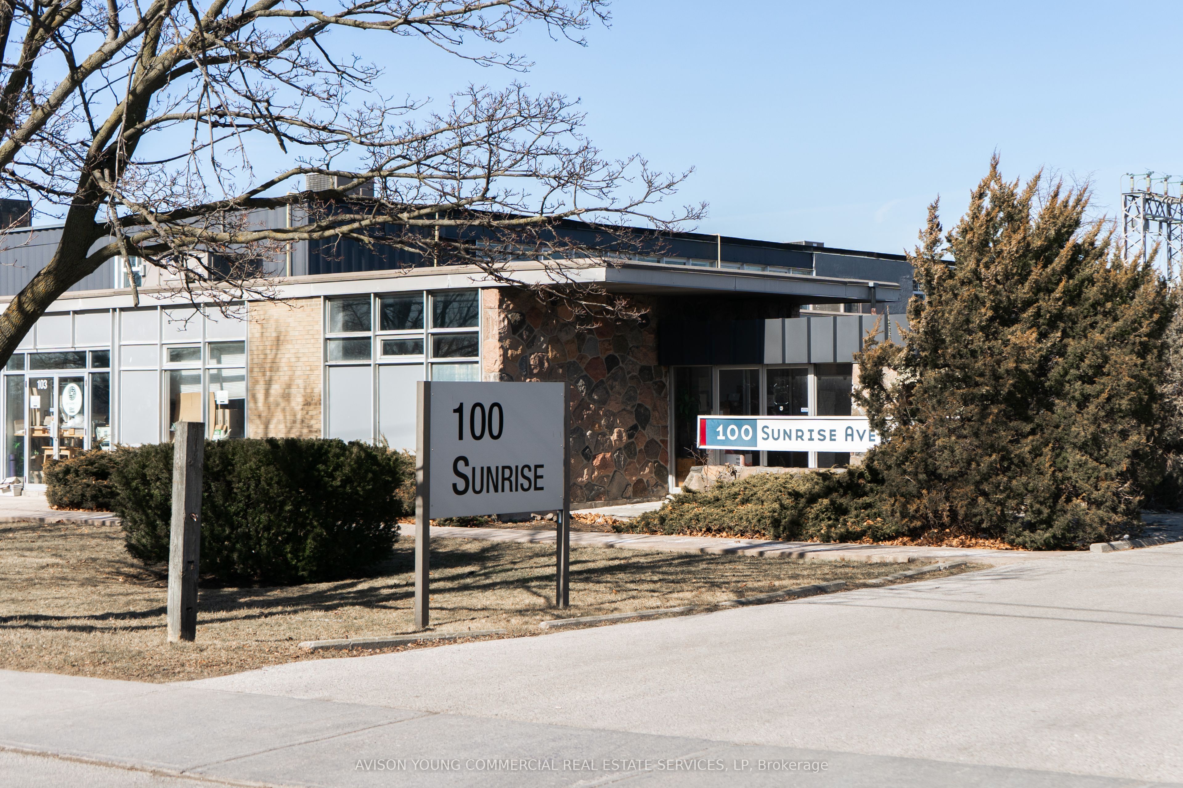 #103 - 100 Sunrise Avenue Property Photo 1
