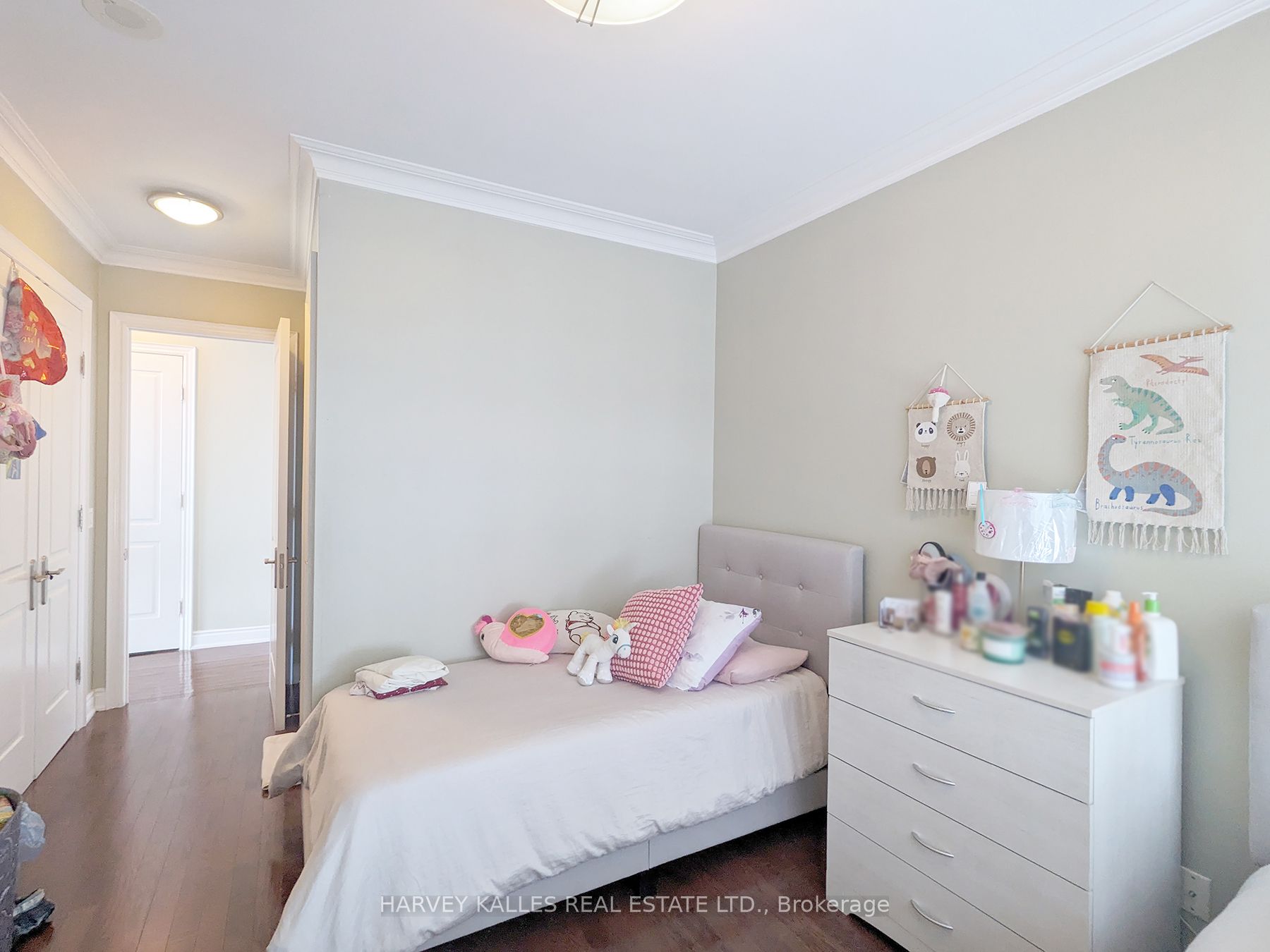 761 Bay Street 4302 Property Photo 10
