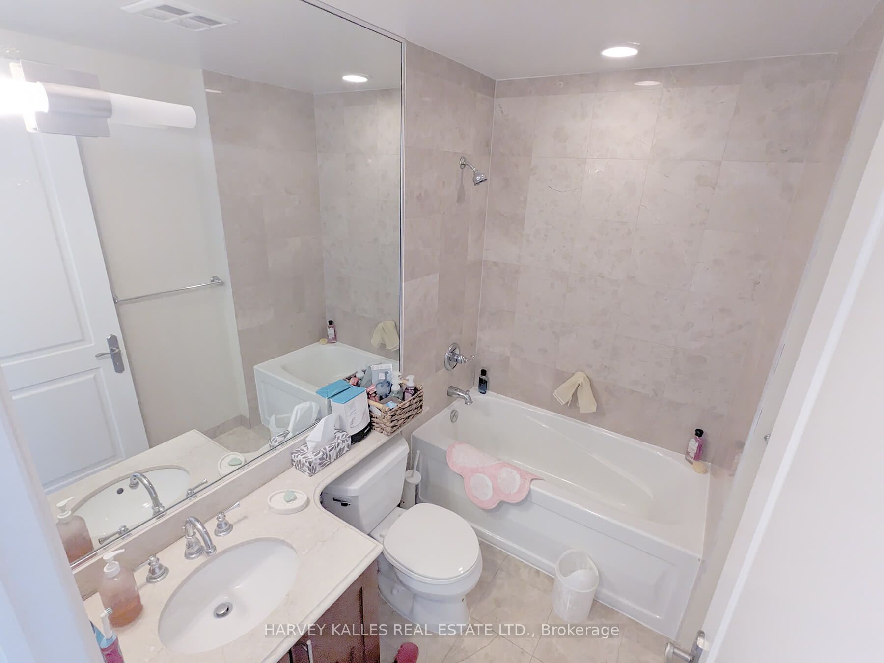 761 Bay Street 4302 Property Photo 12