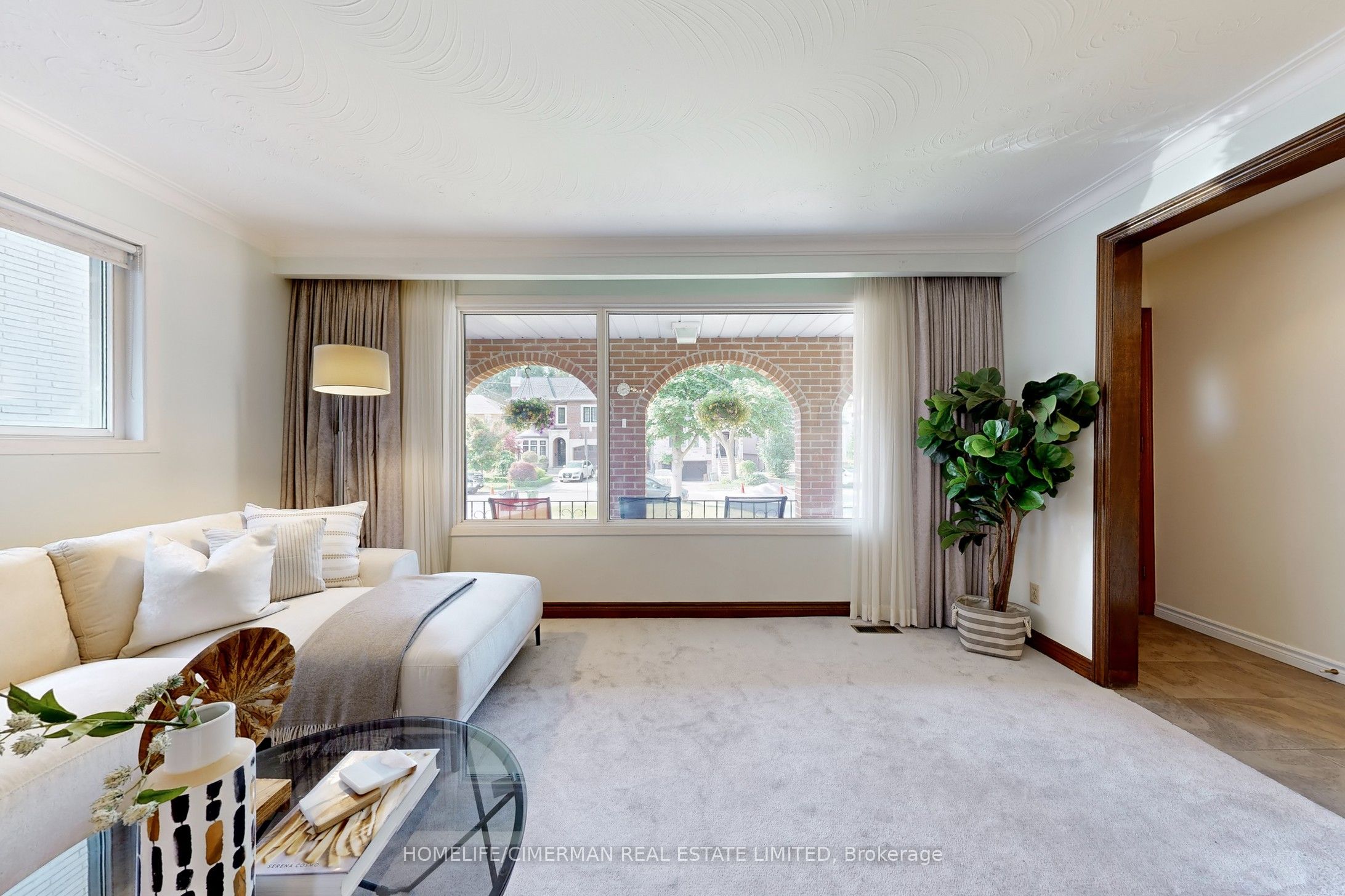 239 Dunforest Avenue Property Photo 4