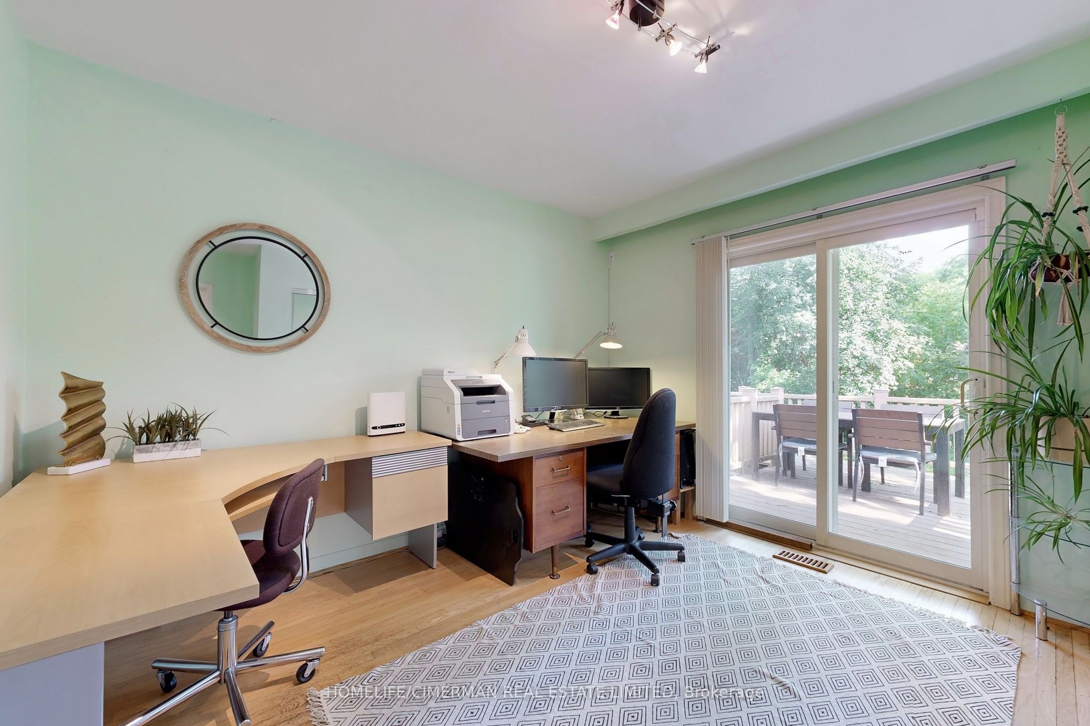 239 Dunforest Avenue Property Photo 16