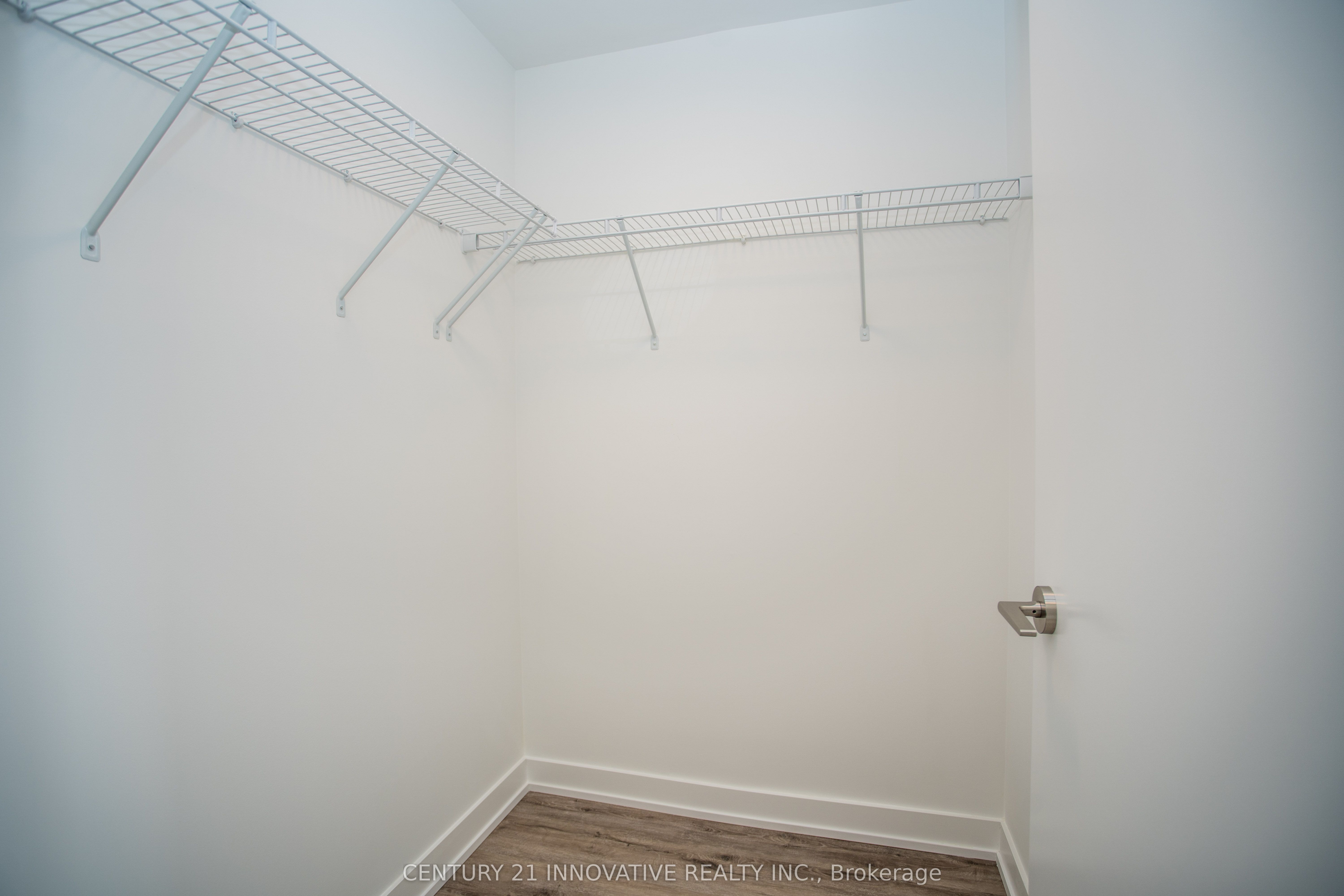 15 Queens Quay N/a E 2403 Property Photo 13