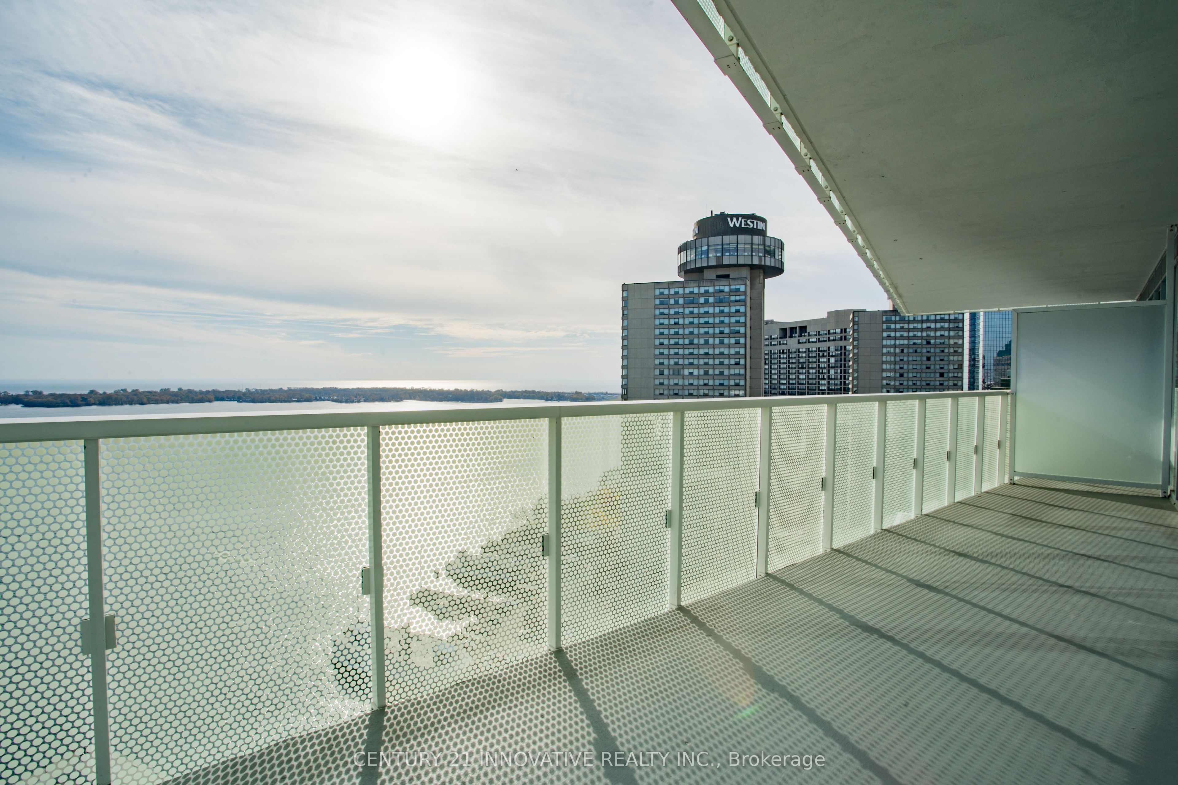 15 Queens Quay N/a E 2403 Property Photo 20