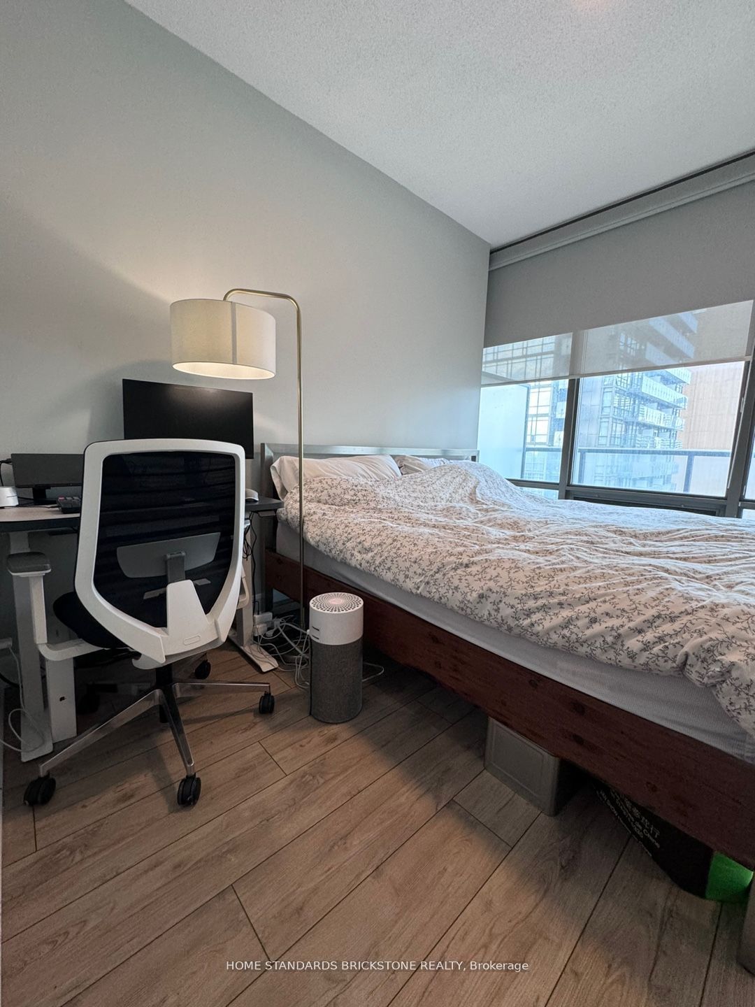 #1708 - 832 Bay Street Property Photo 16
