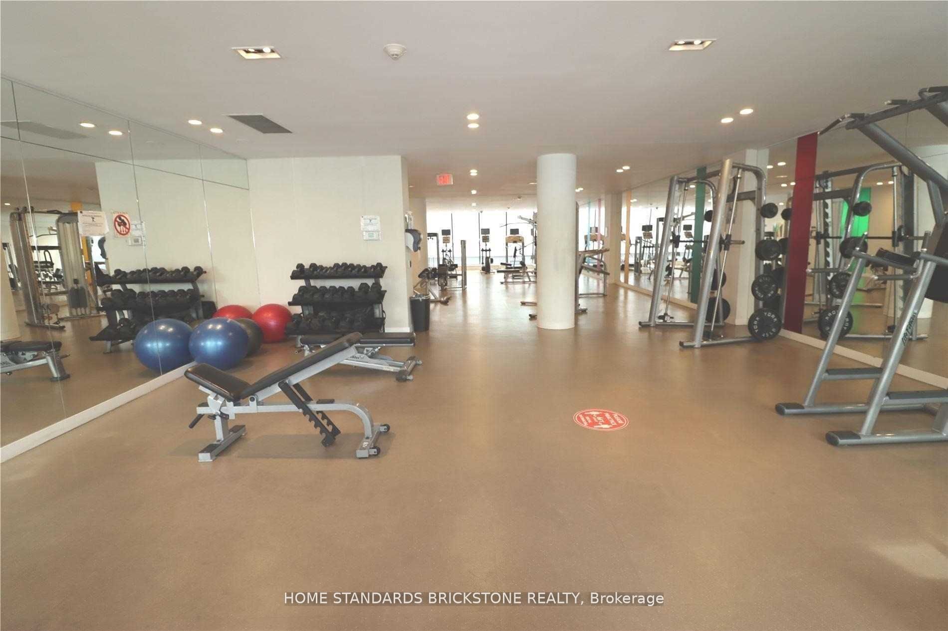 #1708 - 832 Bay Street Property Photo 30