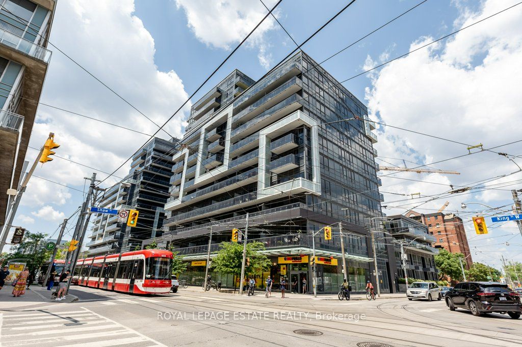 #922 - 1030 King Street Property Photo 1